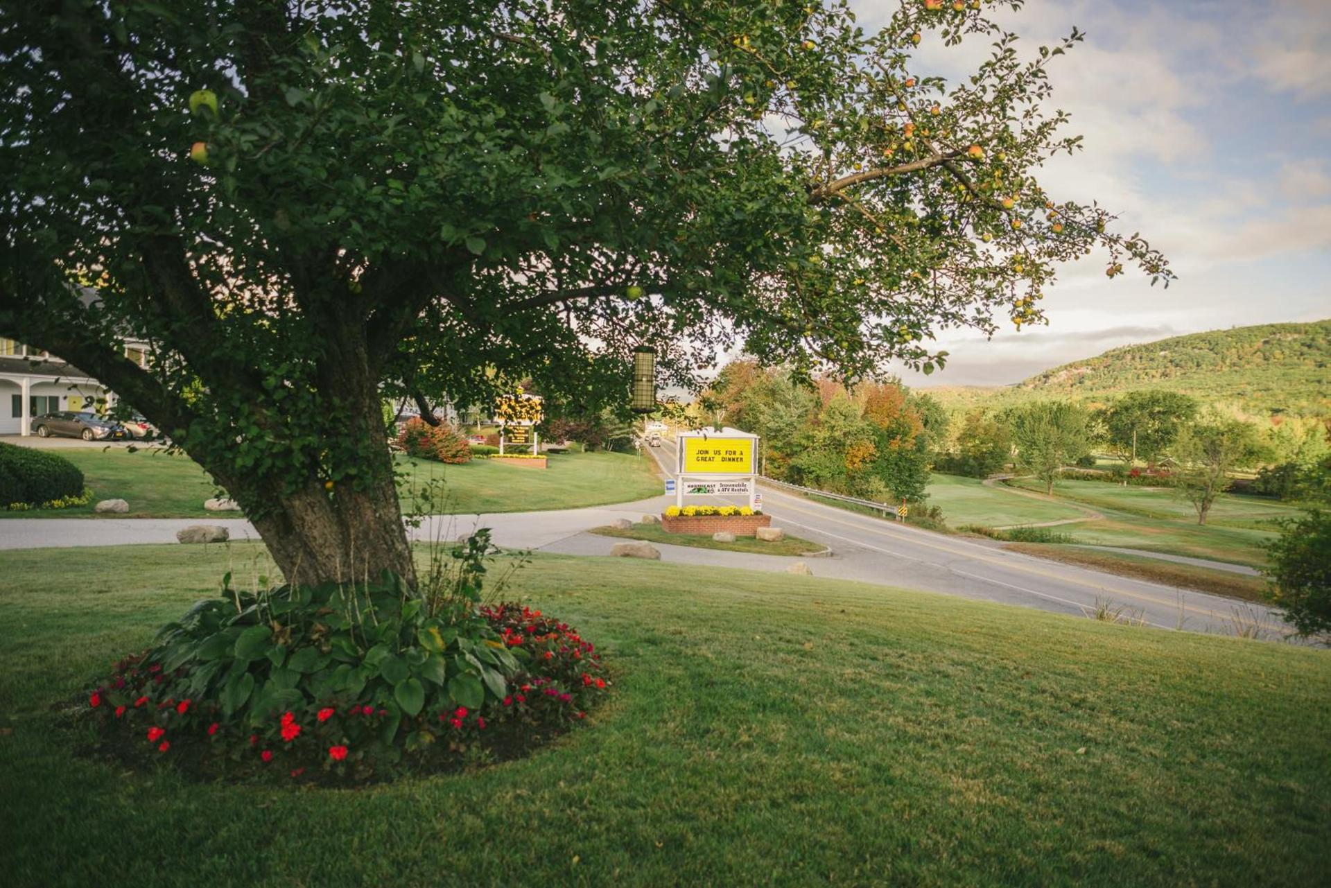 Town & Country Inn & Resort photo 13