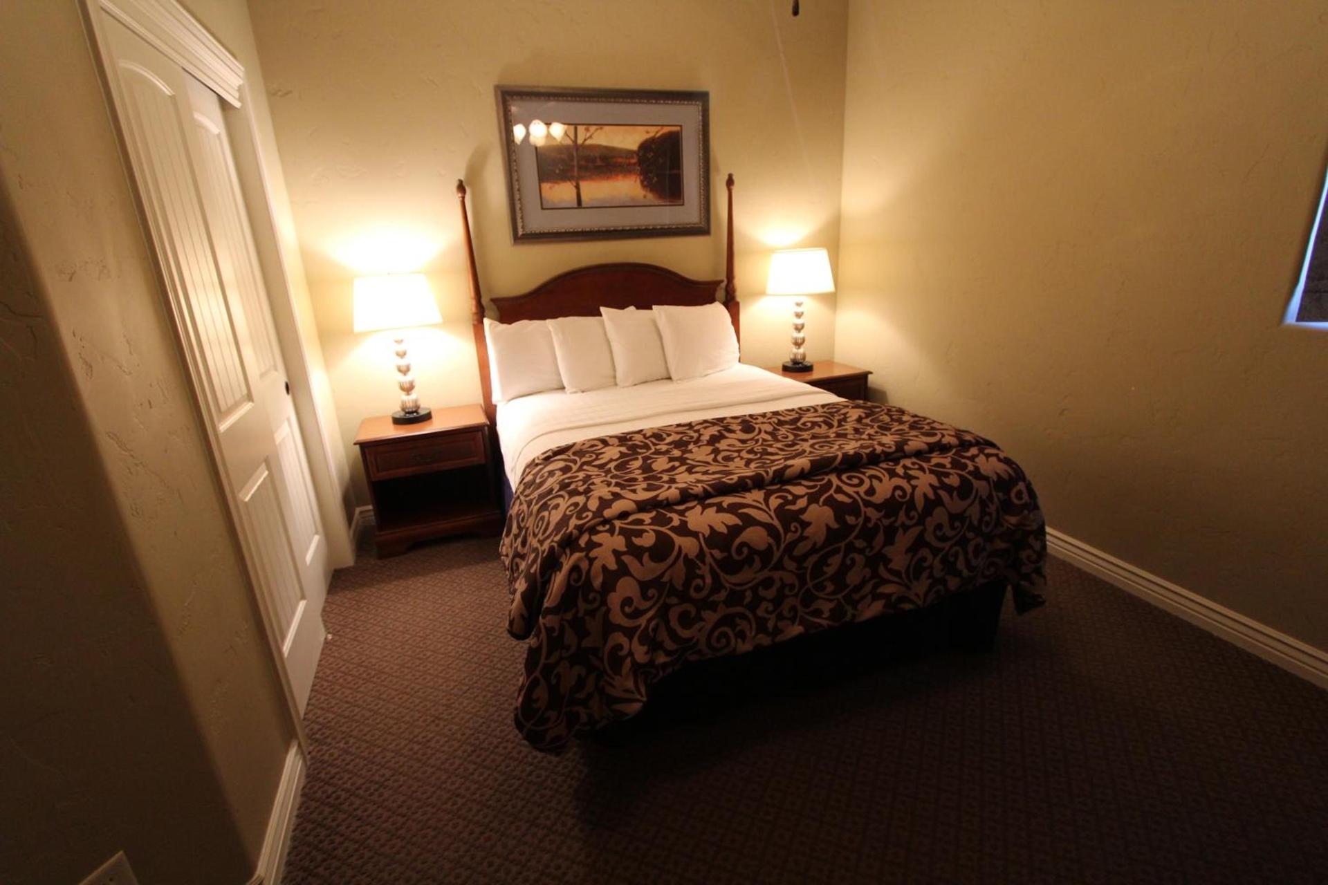 Canyon Villas at Coral Ridge photo 34