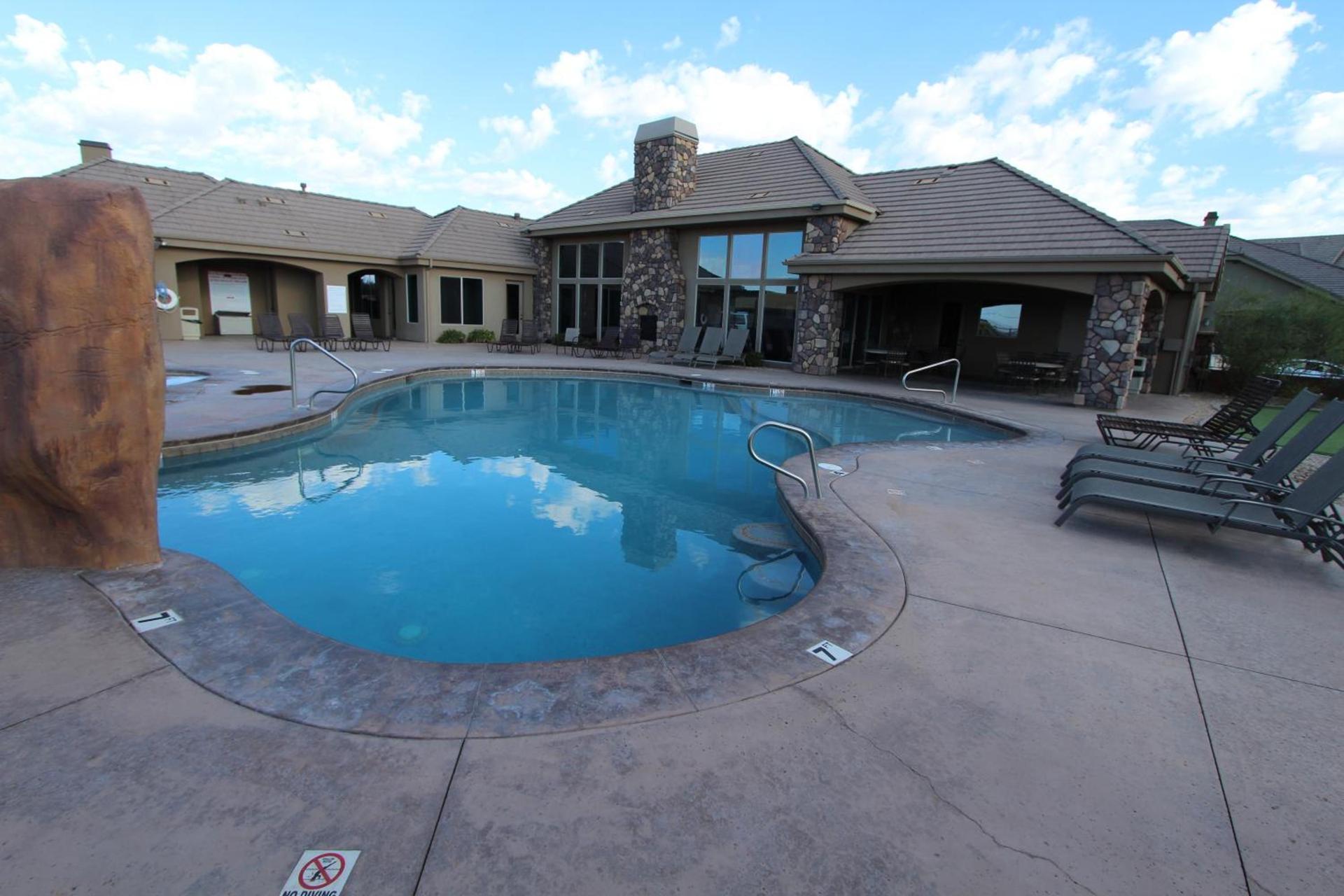 Canyon Villas at Coral Ridge photo 13