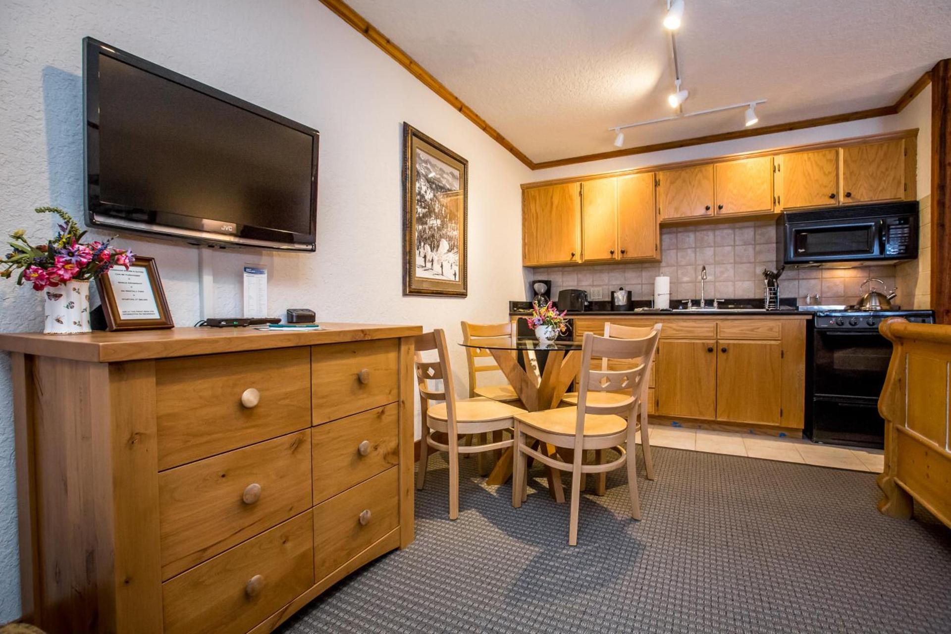 Kandahar Lodge at Whitefish Mountain Resort photo 44