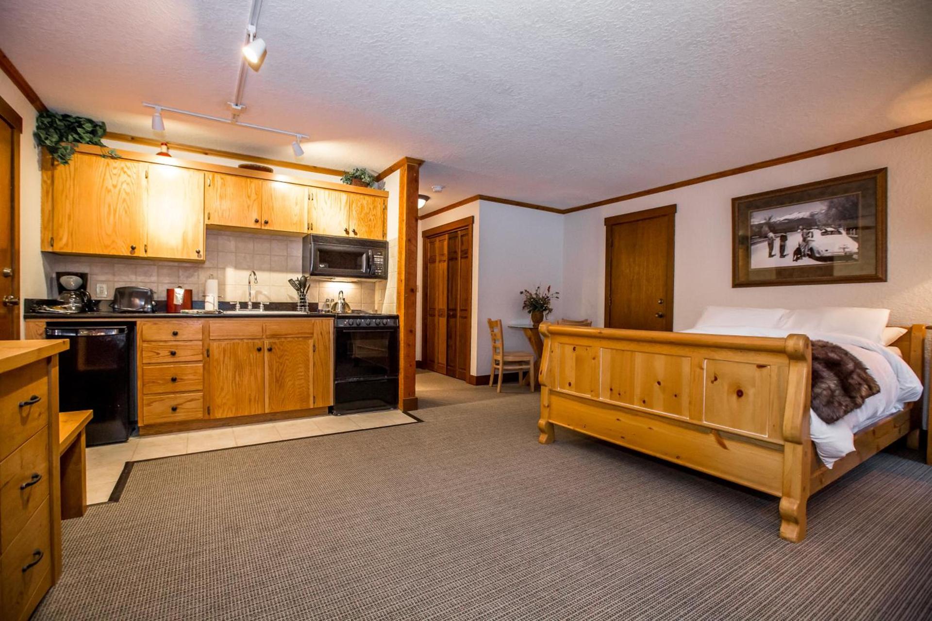 Kandahar Lodge at Whitefish Mountain Resort photo 43