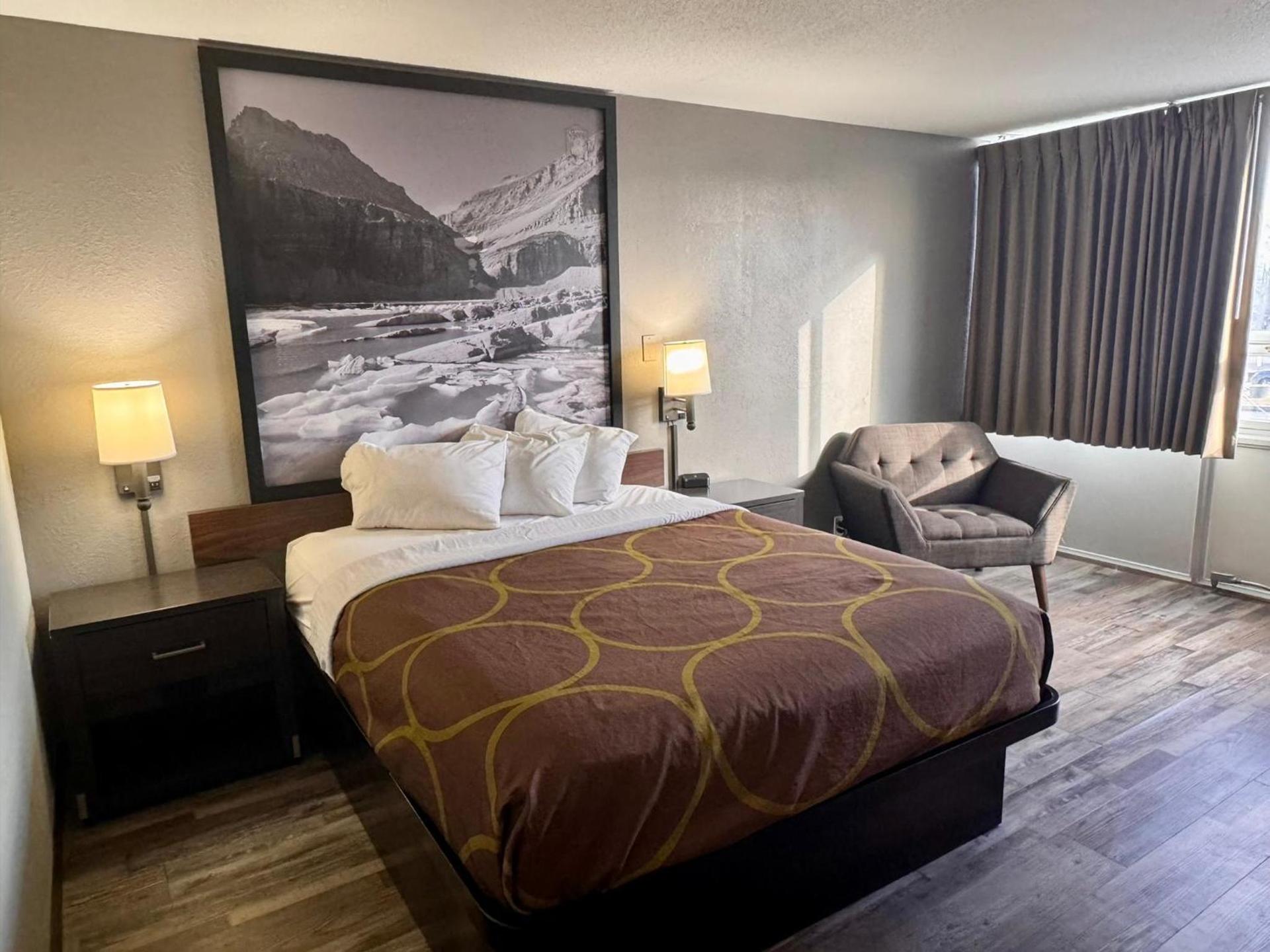 Super 8 by Wyndham Great Falls City Center photo 19