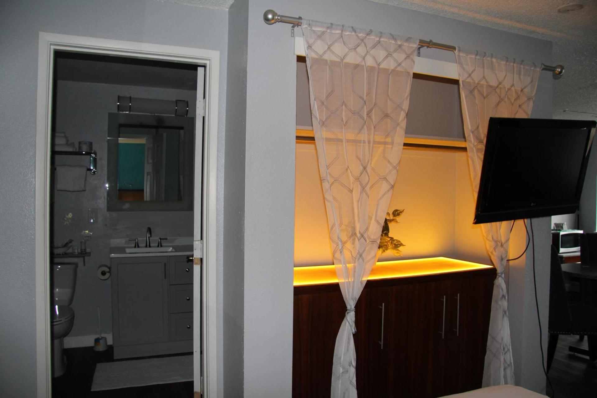 Naval Suites by FairBridge photo 9