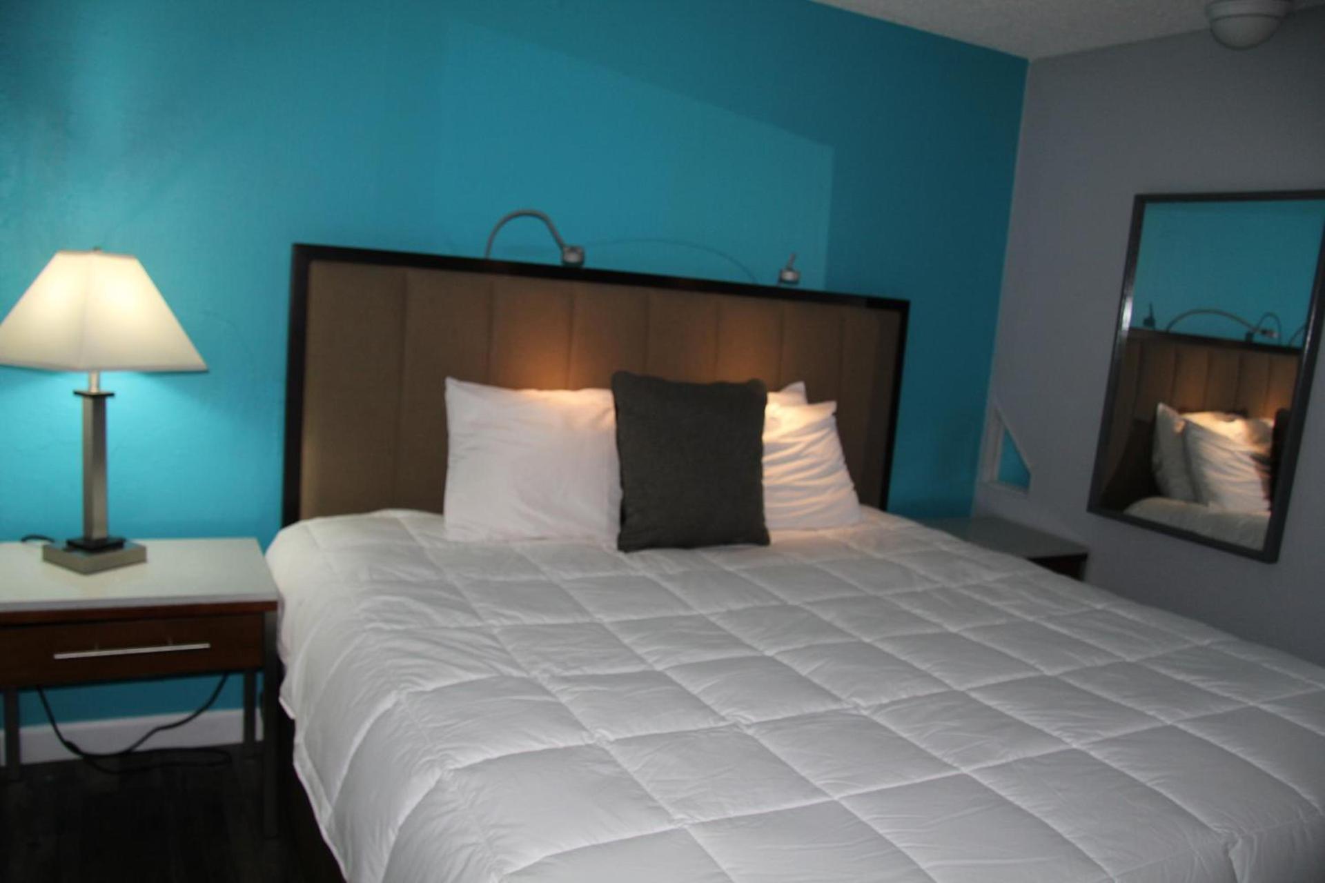Naval Suites by FairBridge photo 26