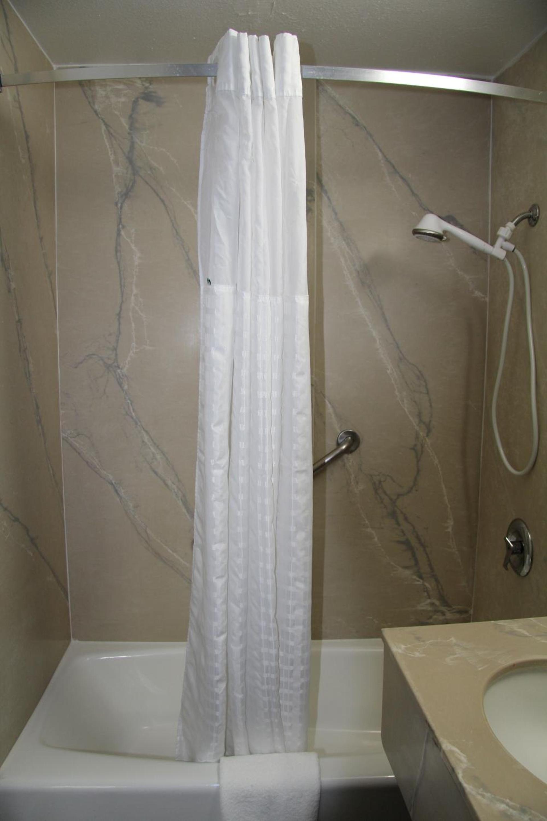 Naval Suites by FairBridge photo 24