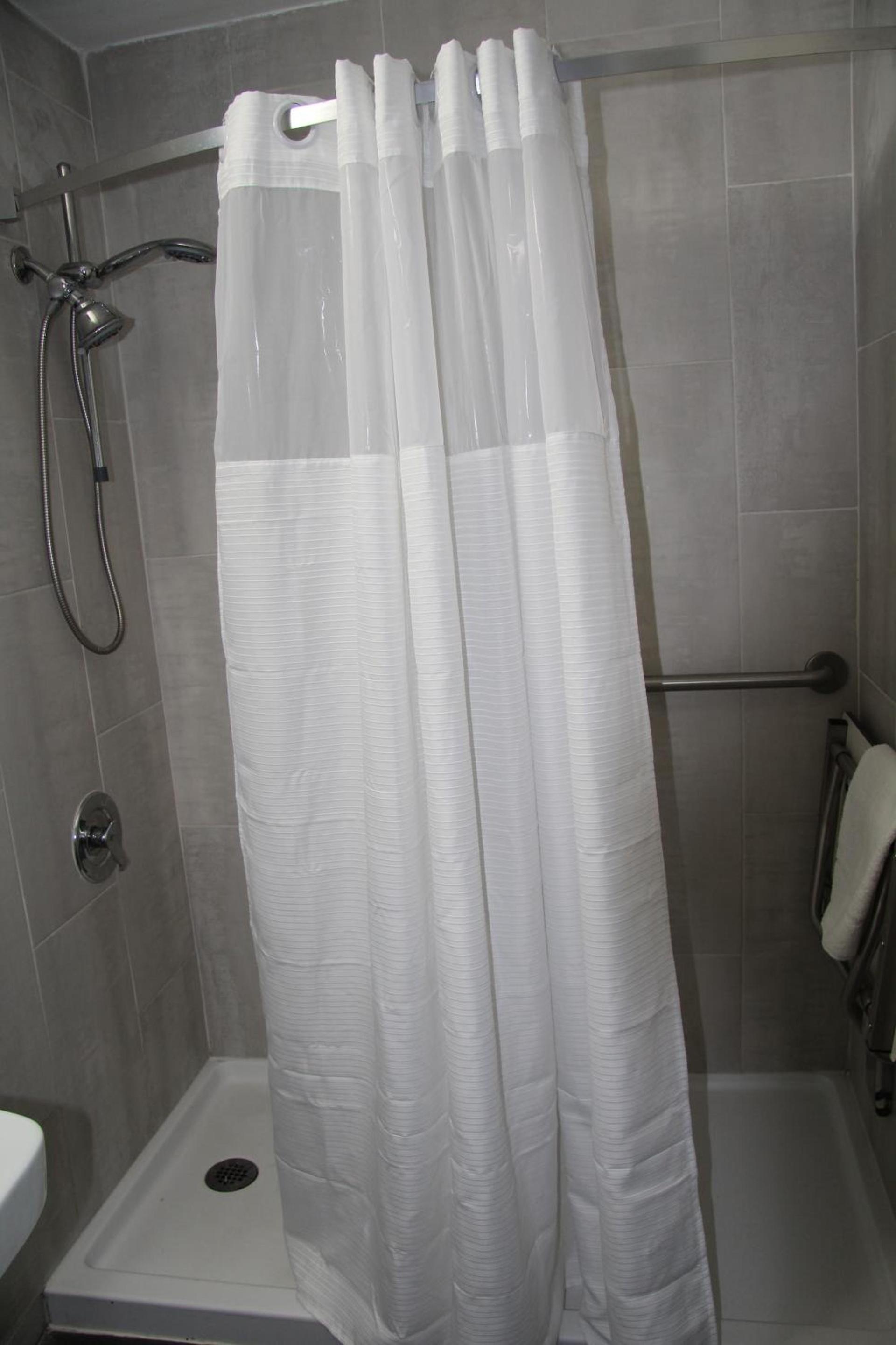 Naval Suites by FairBridge photo 31