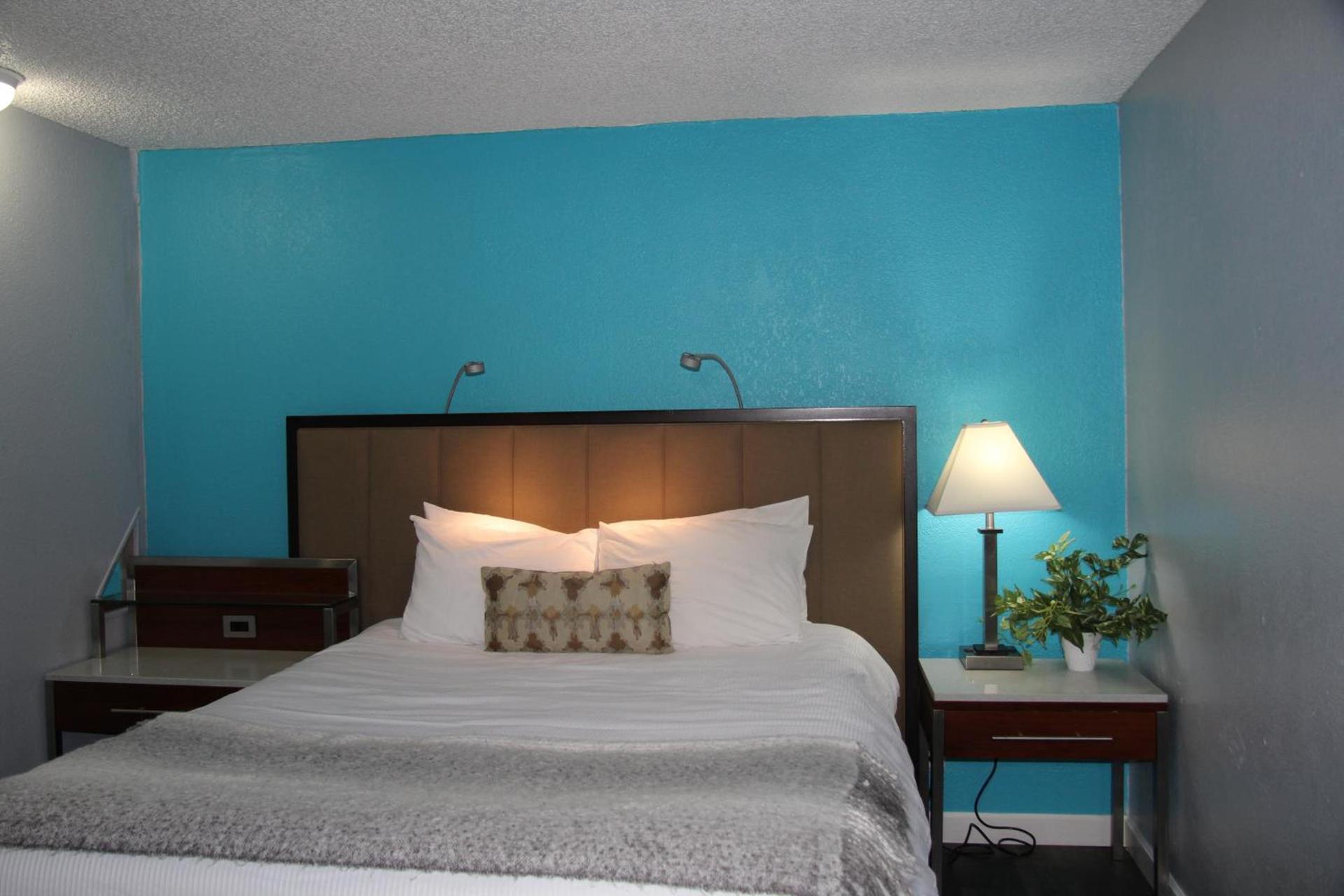 Naval Suites by FairBridge photo 30