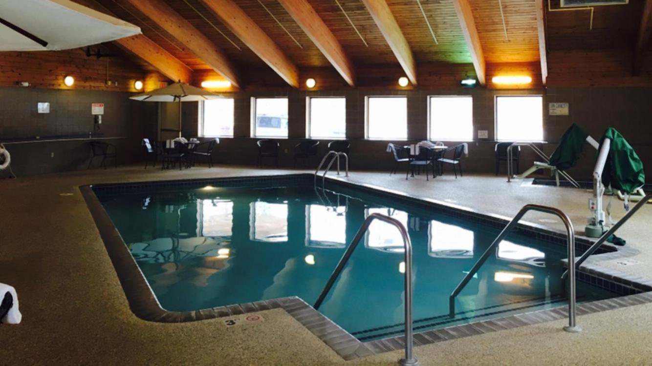 AmericInn by Wyndham Inver Grove Heights Minneapolis photo 41