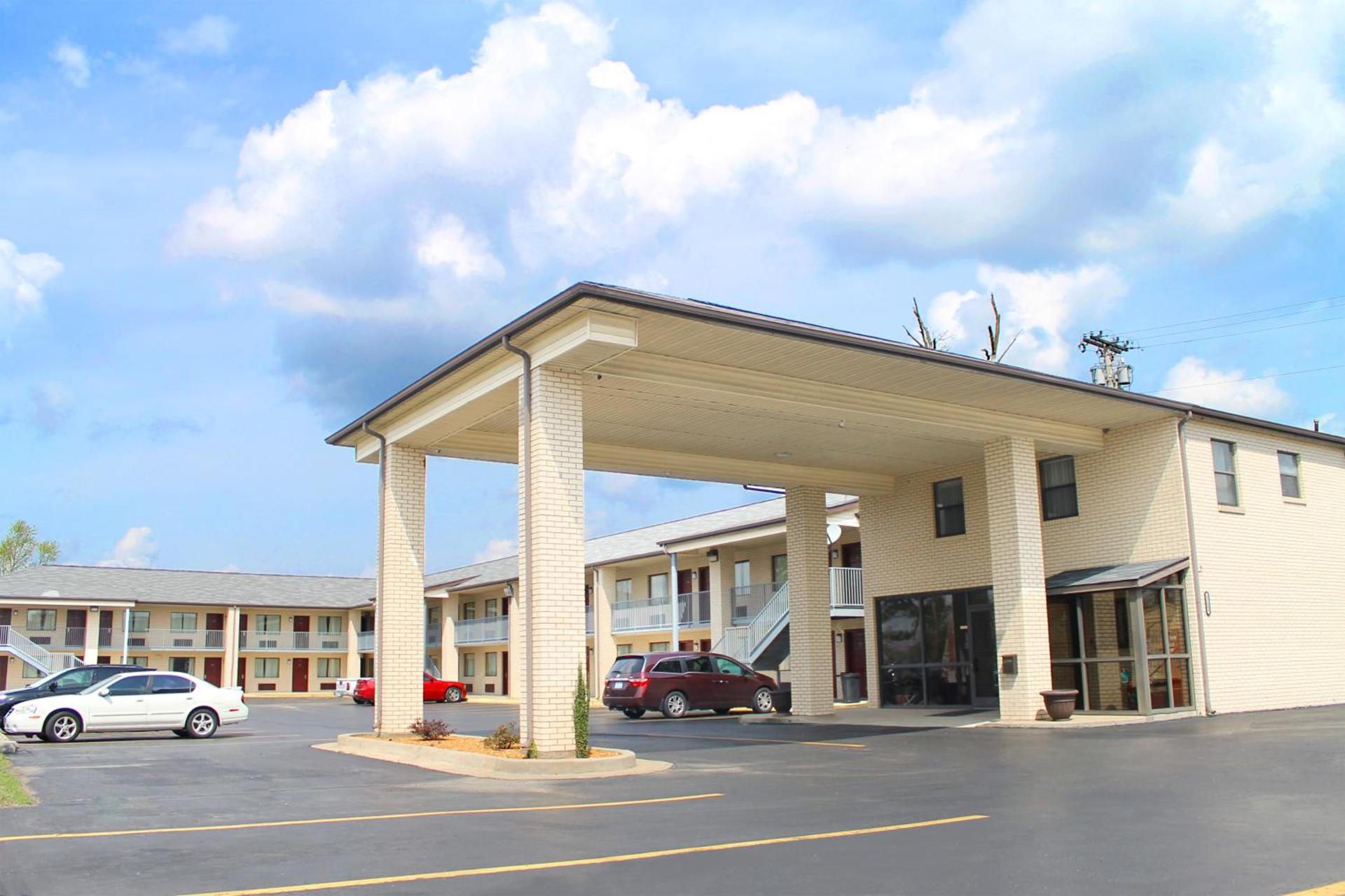 American Inn - Paducah photo 1