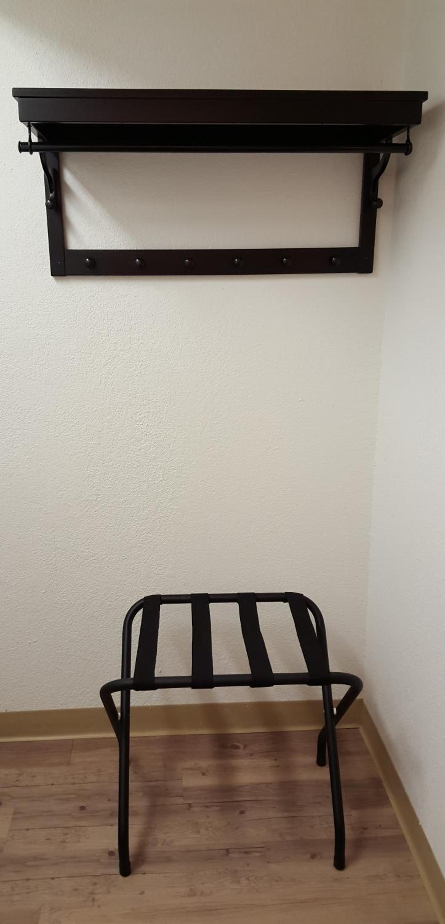 Tricove Inn & Suites photo 6