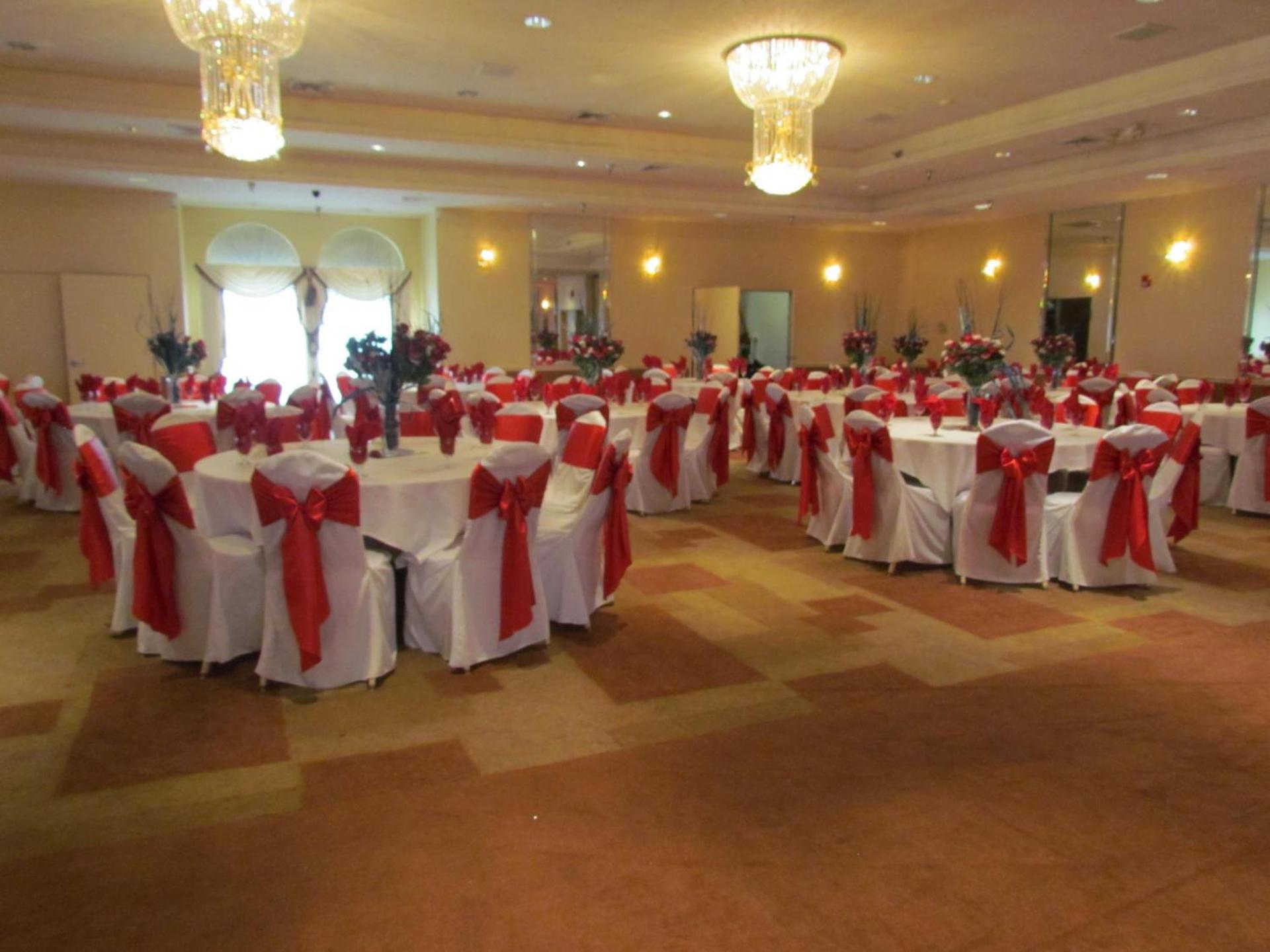 Ramada by Wyndham Glendale Heights/Lombard photo 33