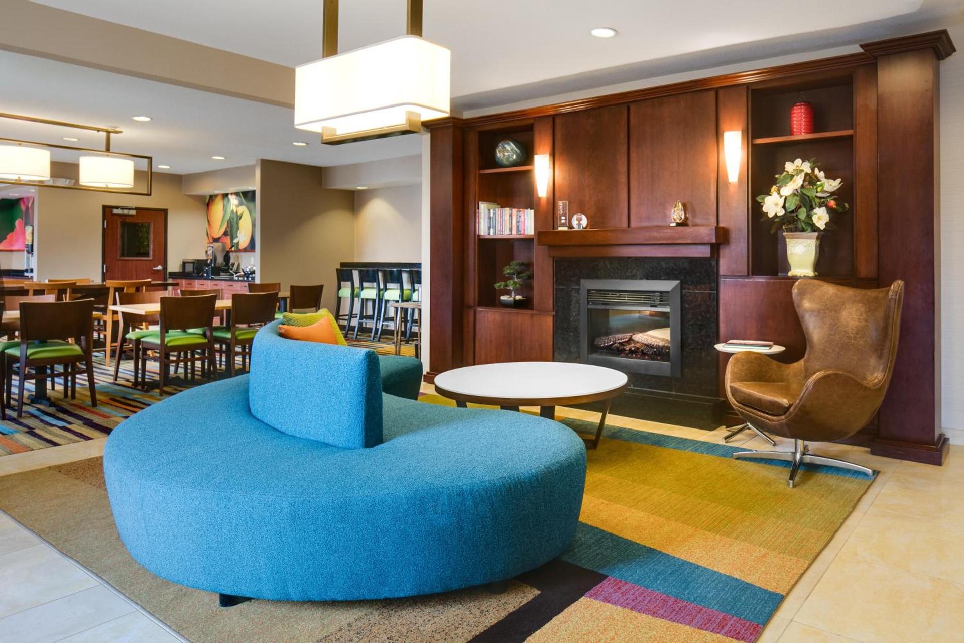 Comfort Inn & Suites Olathe - Kansas City photo 22