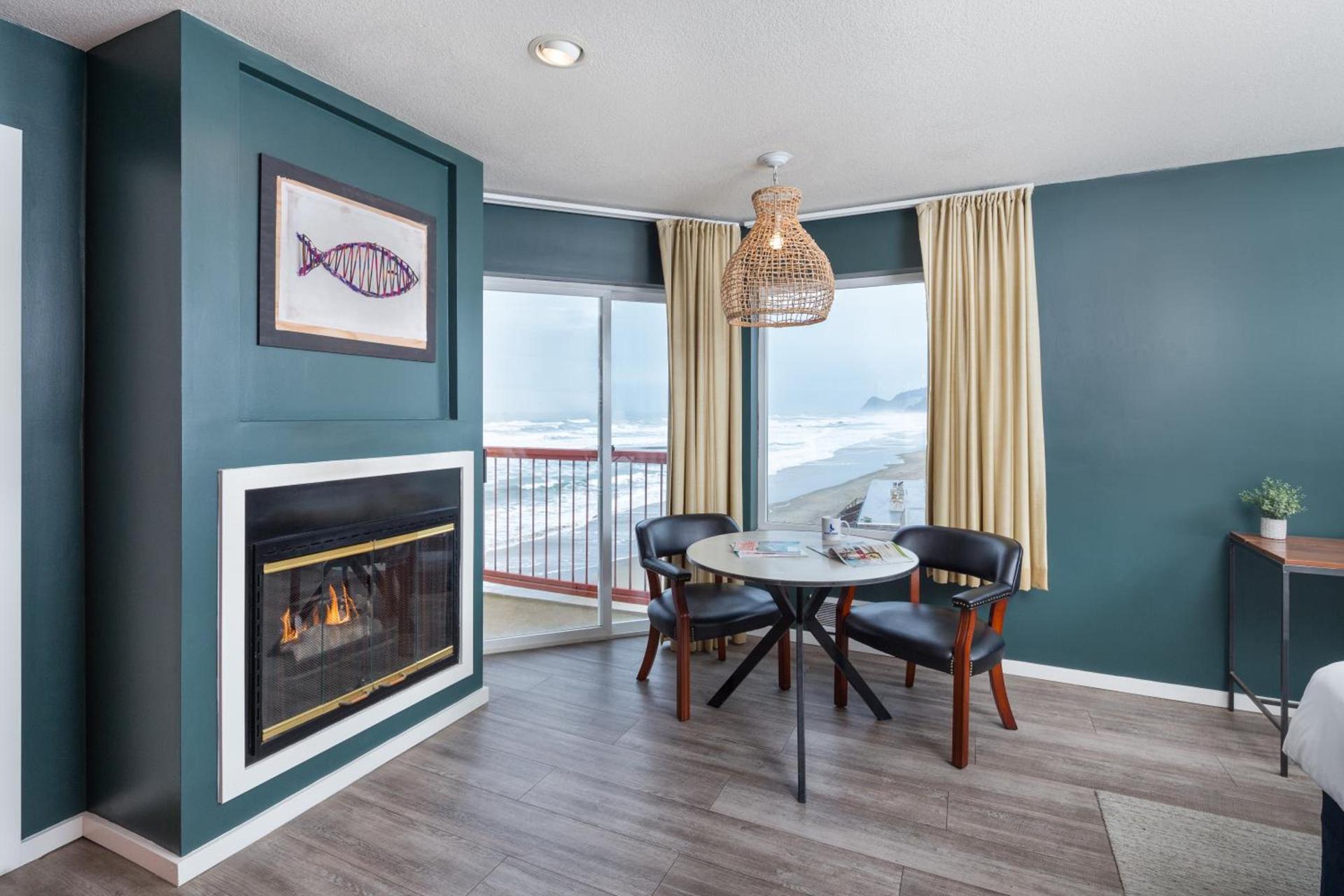 Surftides Hotel photo 32
