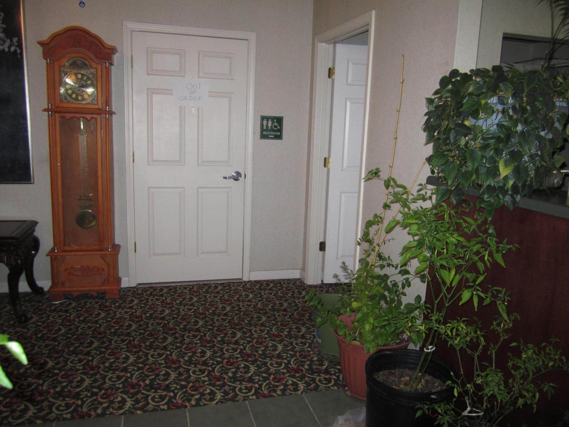 Apple Annie's Inn photo 18