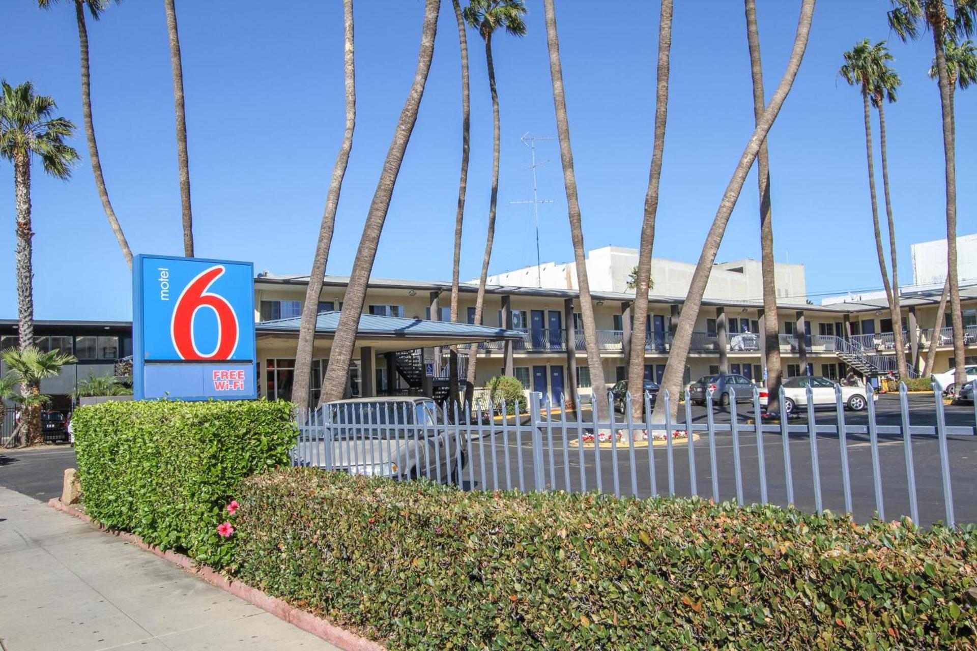 Motel 6 San Diego, CA Airport Harbor photo 28