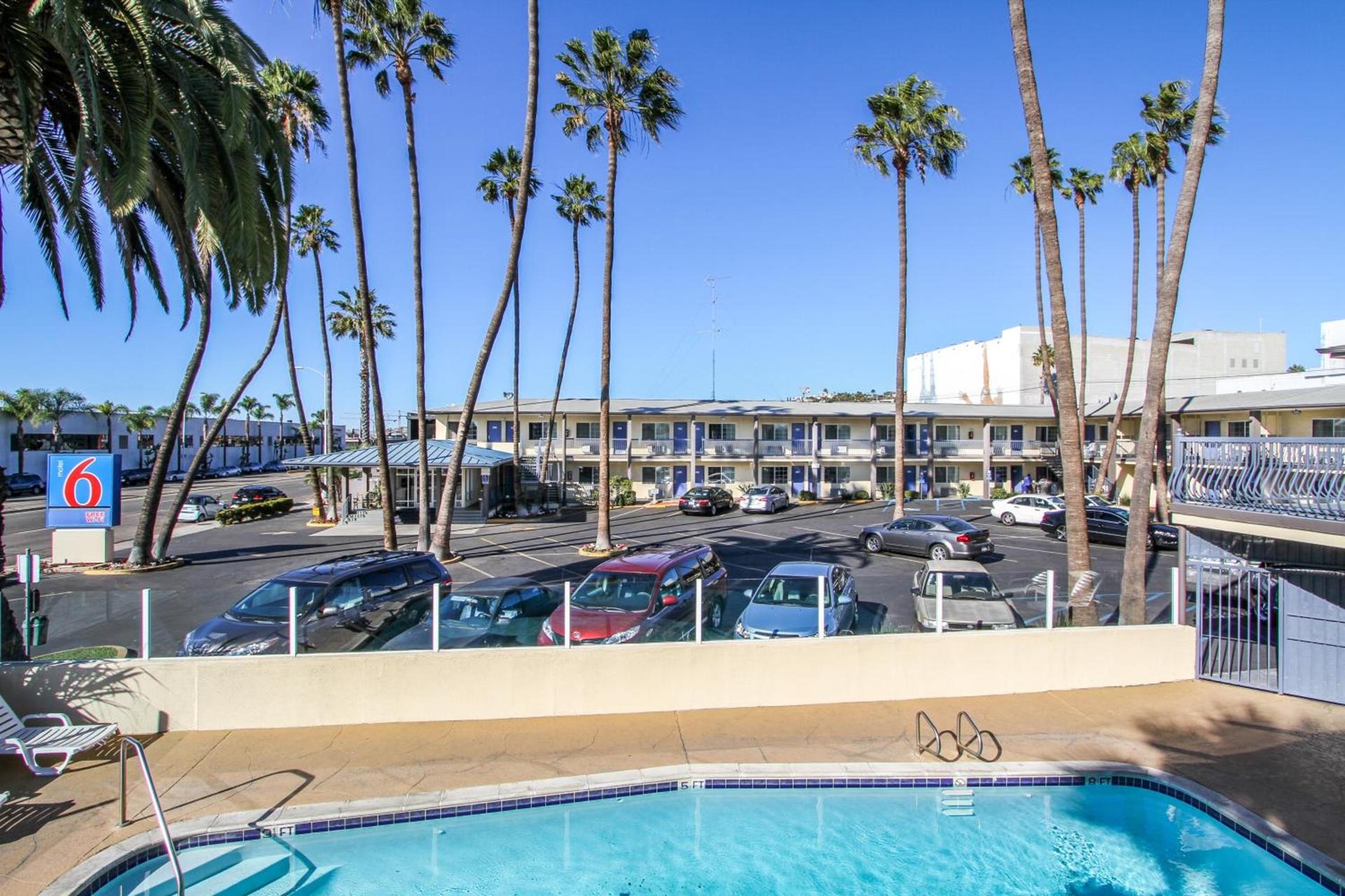 Motel 6 San Diego, CA Airport Harbor photo 35