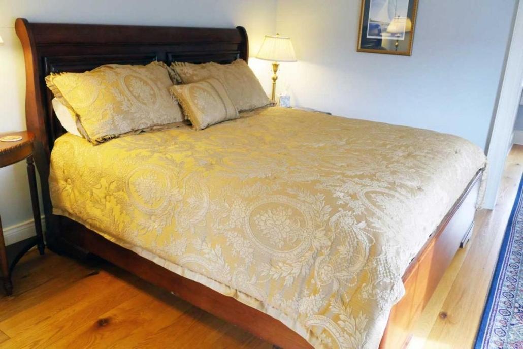 Compass Rose Inn photo 34