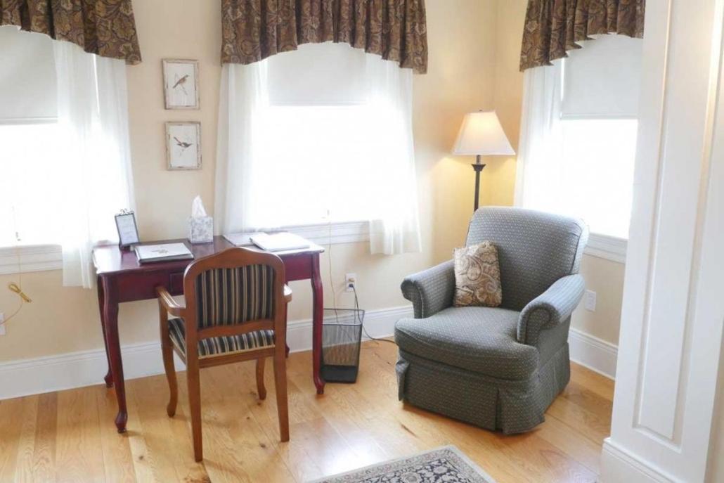 Compass Rose Inn photo 38