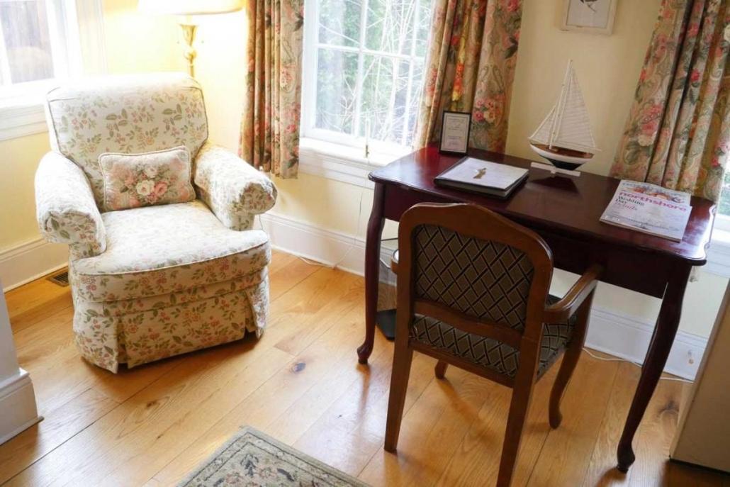 Compass Rose Inn photo 45