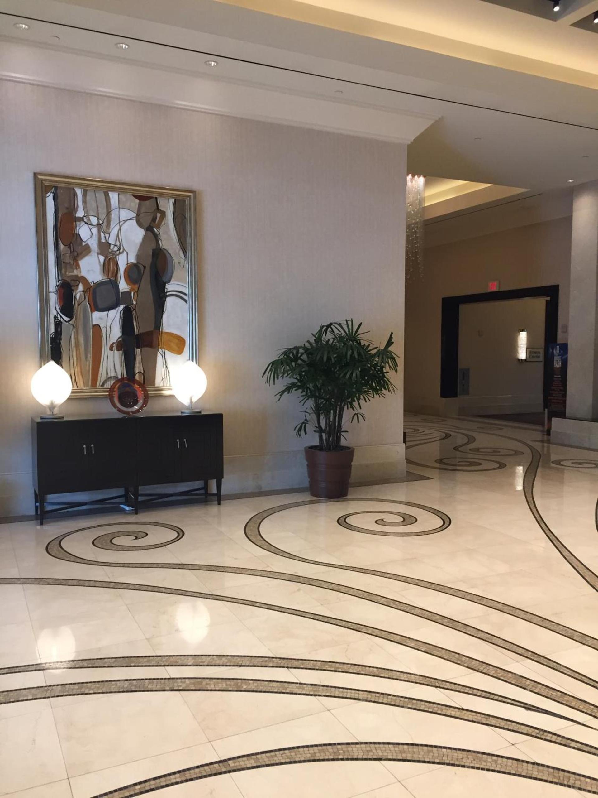 Luxury Suites International at The Signature photo 42