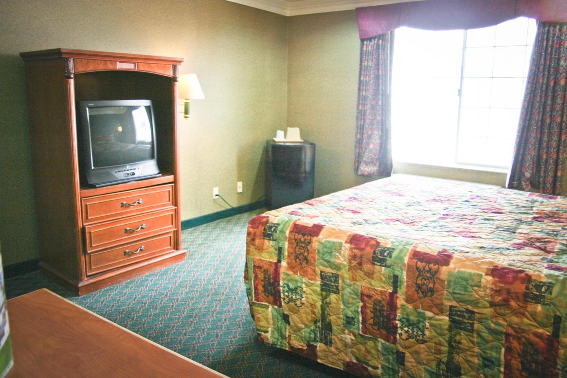 Crystal Inn Suites & Spas photo 25