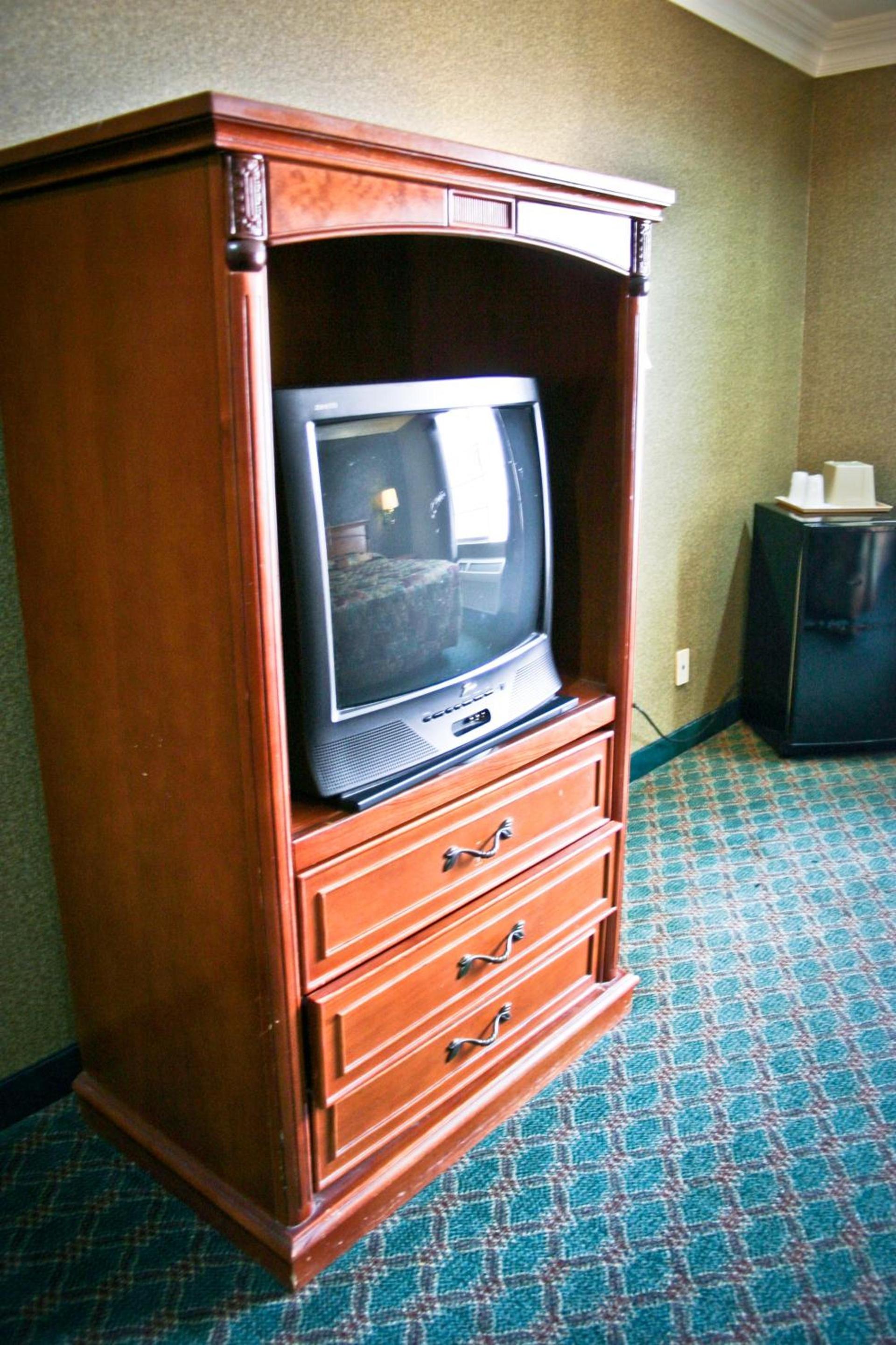 Crystal Inn Suites & Spas photo 22