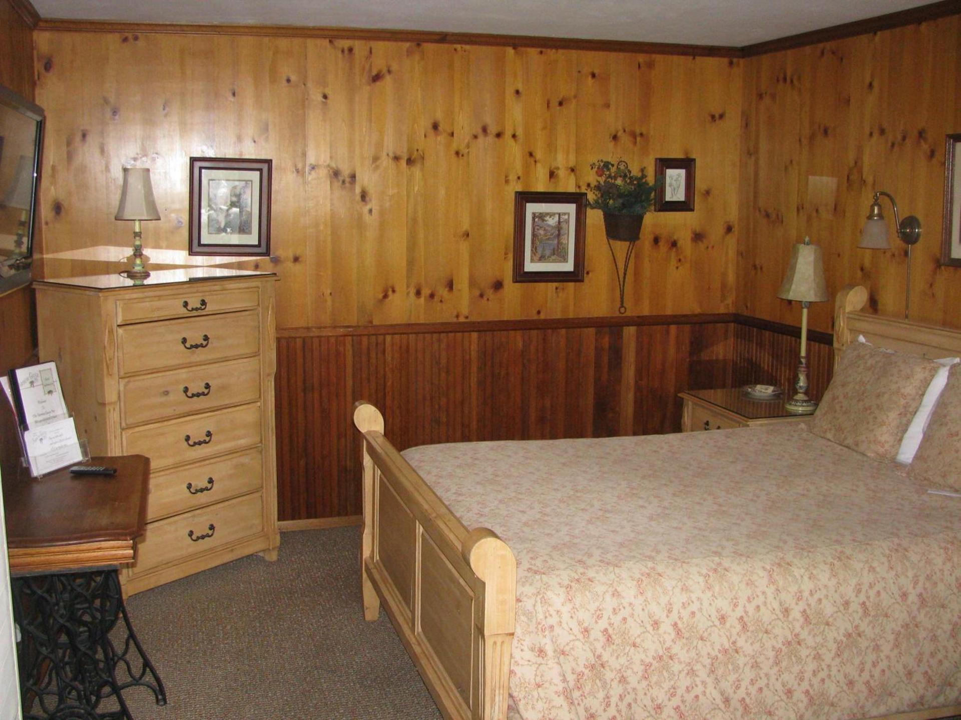 Narrow Gauge Inn photo 58