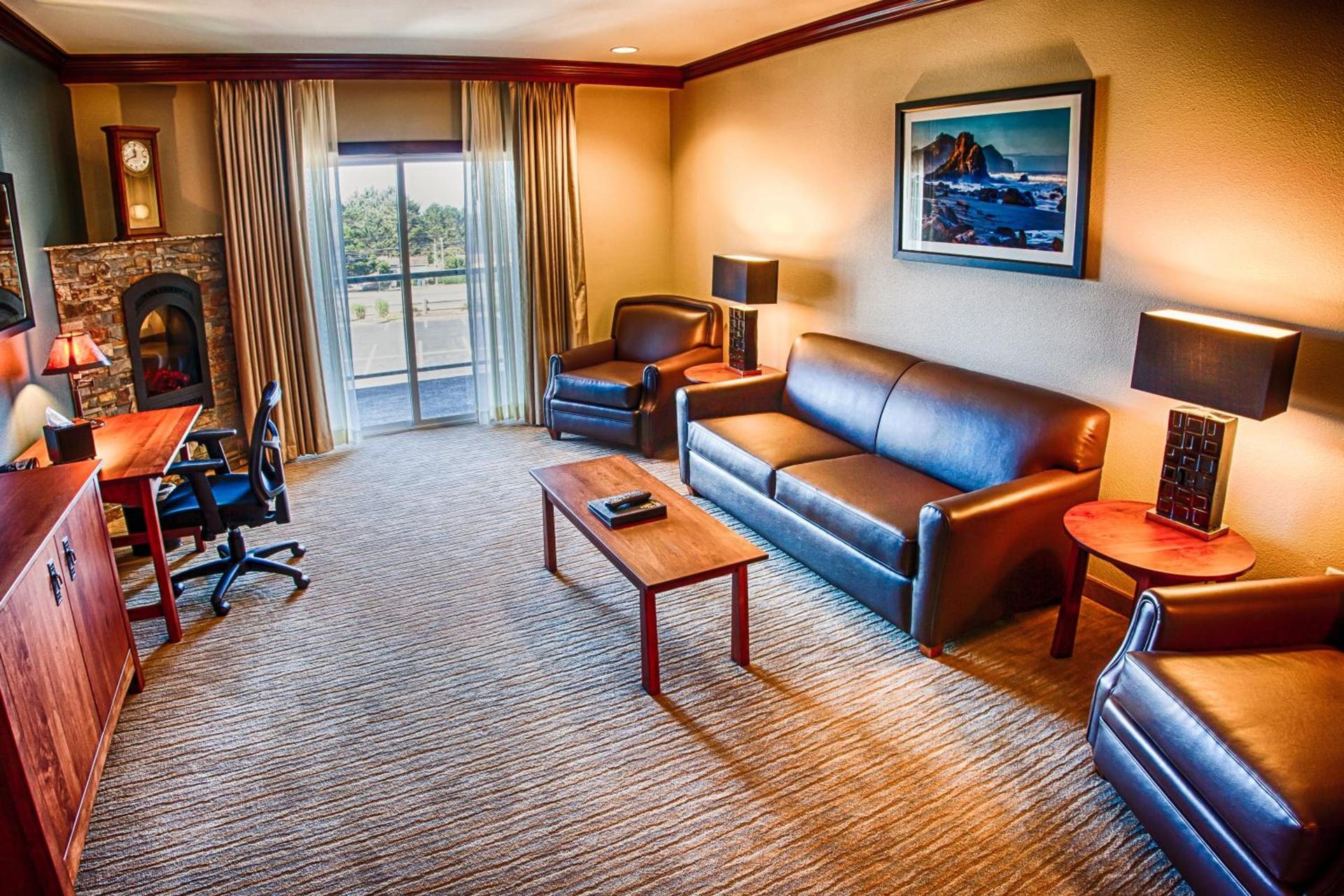 Lucky 7 Casino & Hotel (Howonquet Lodge) photo 8