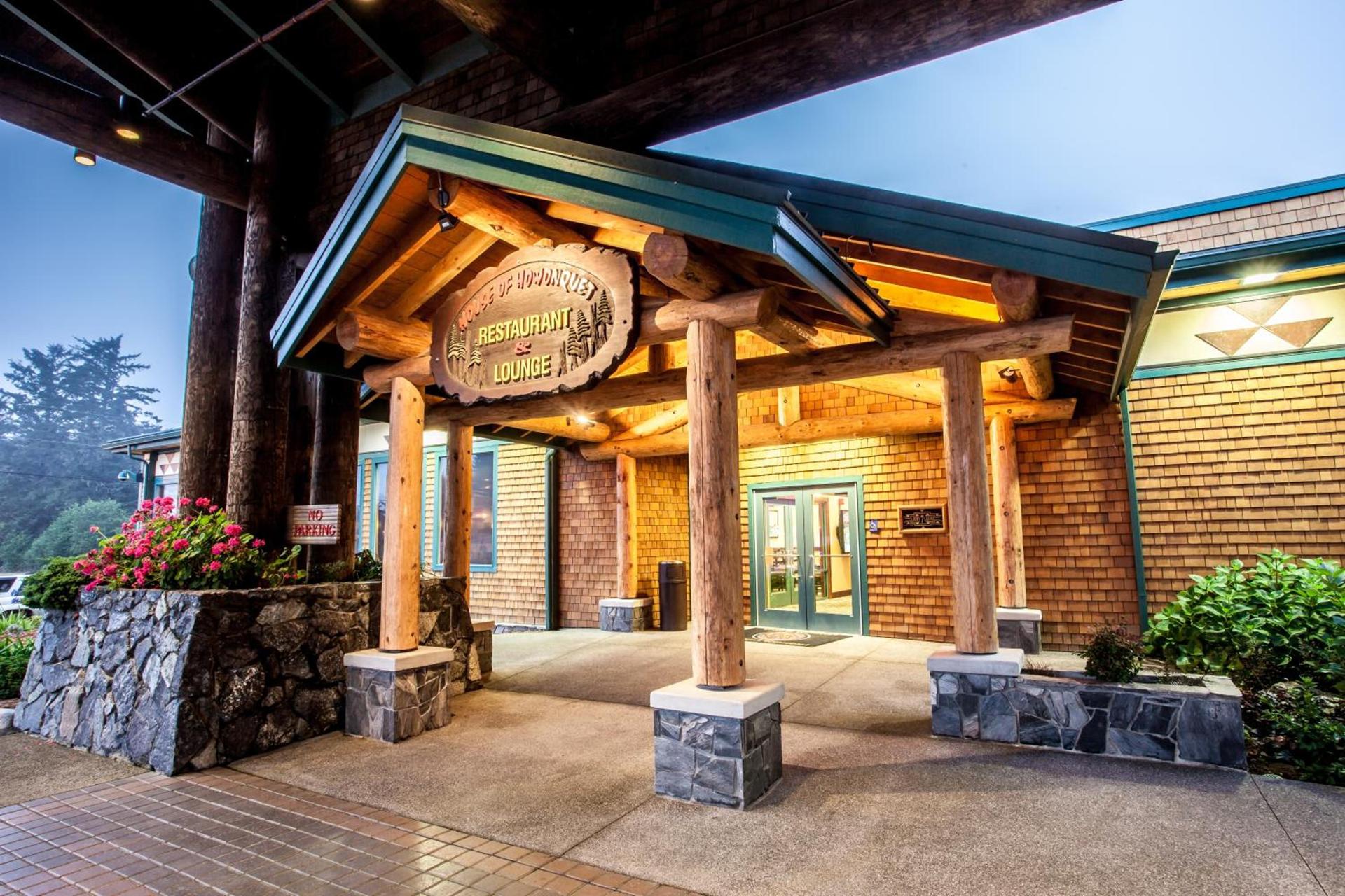 Lucky 7 Casino & Hotel (Howonquet Lodge) photo 19