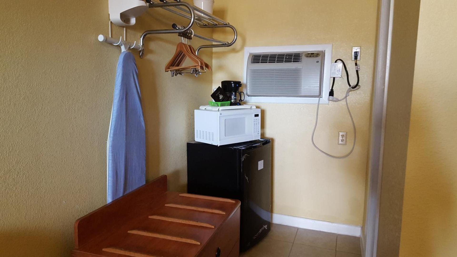 Choice Inn photo 12