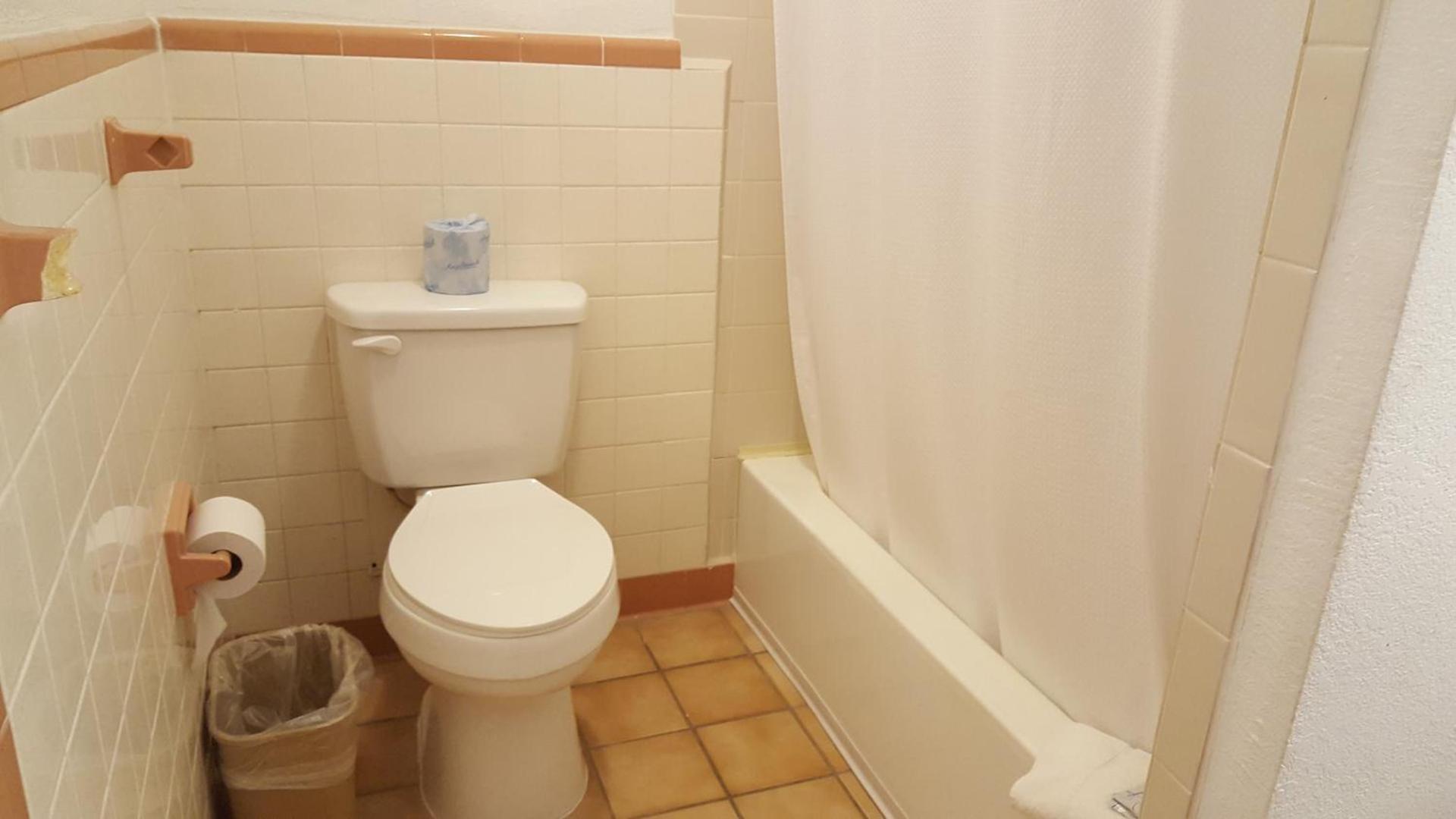 Choice Inn photo 13