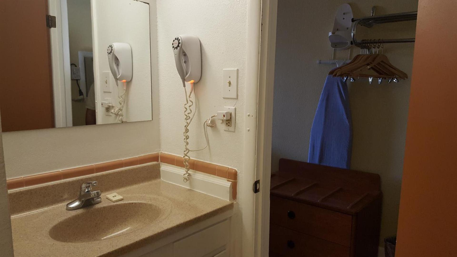 Choice Inn photo 14