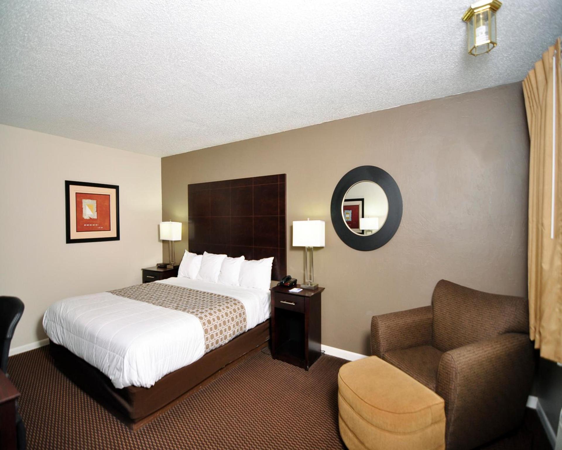 Baymont by Wyndham Sandusky photo 20