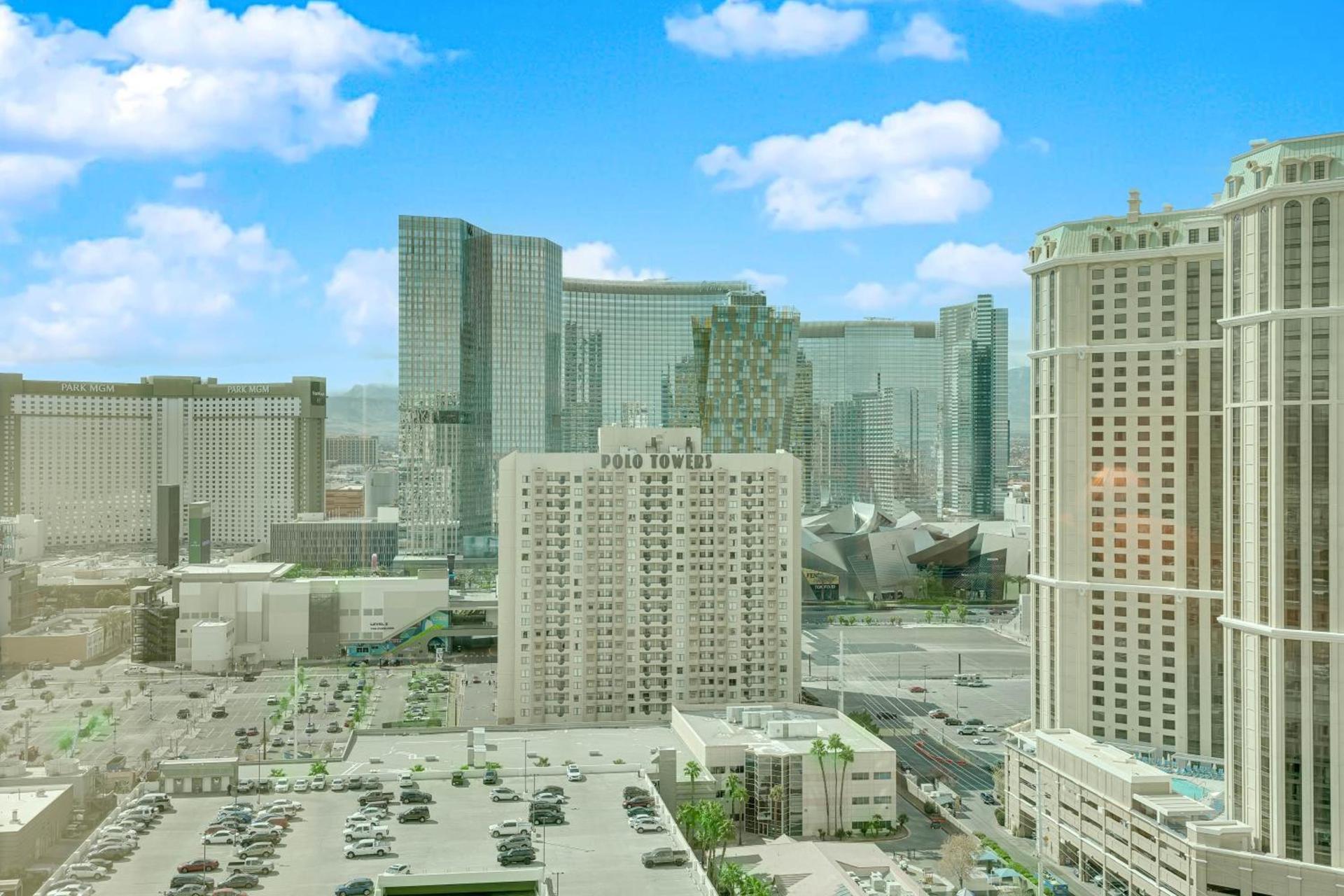 Mirai MGM Signature photo 36