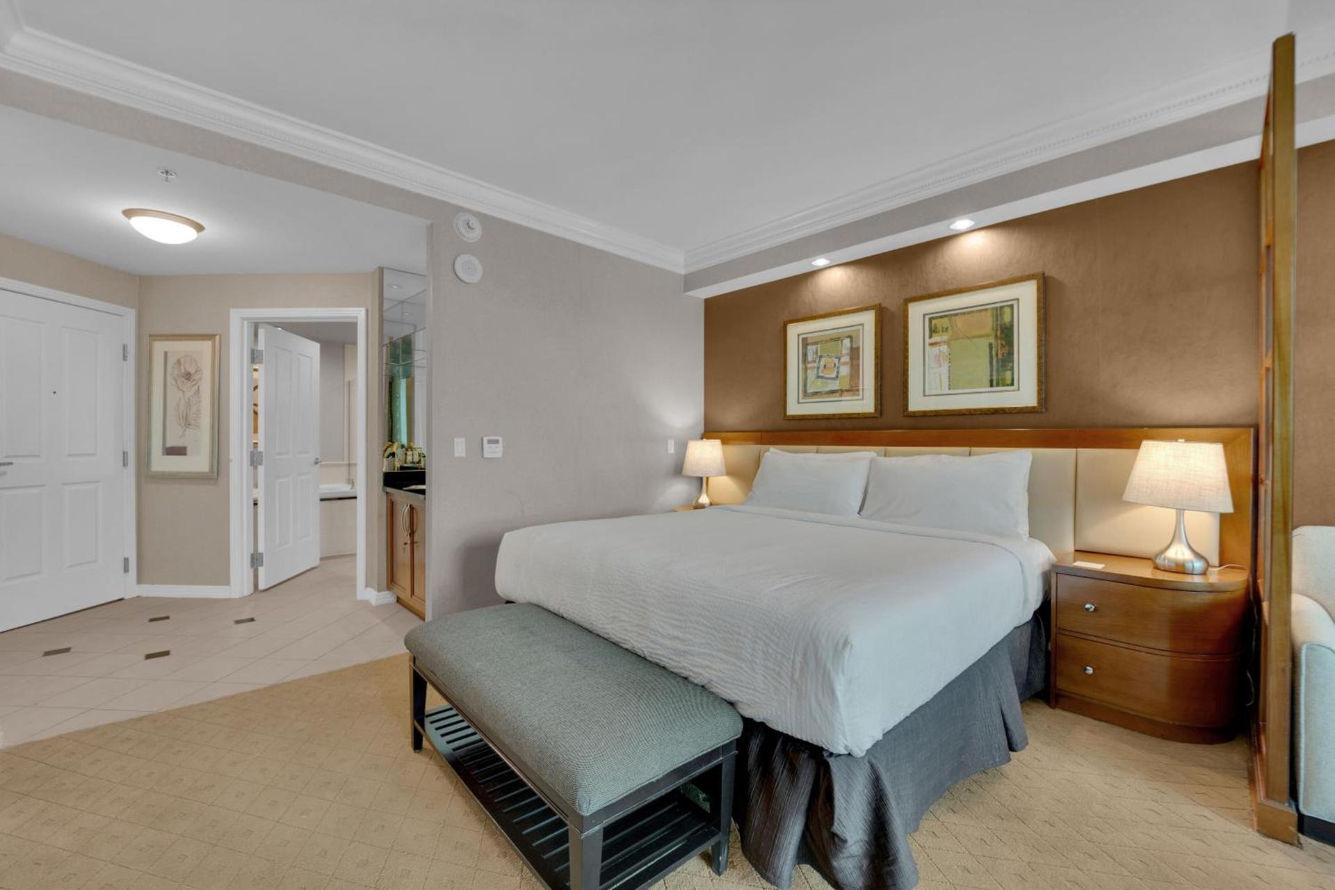 Aurora Haven MGM photo 6