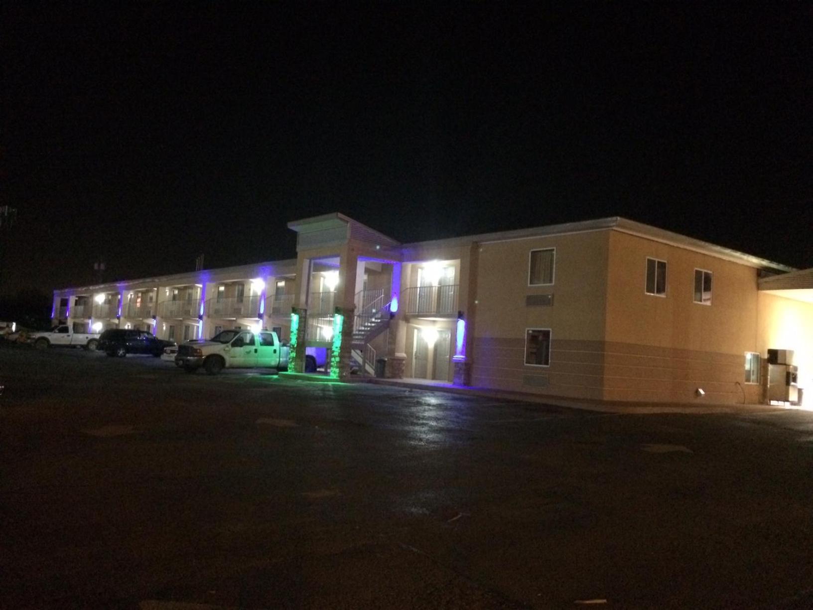 Lotus Inn and Suites Nashville photo 10