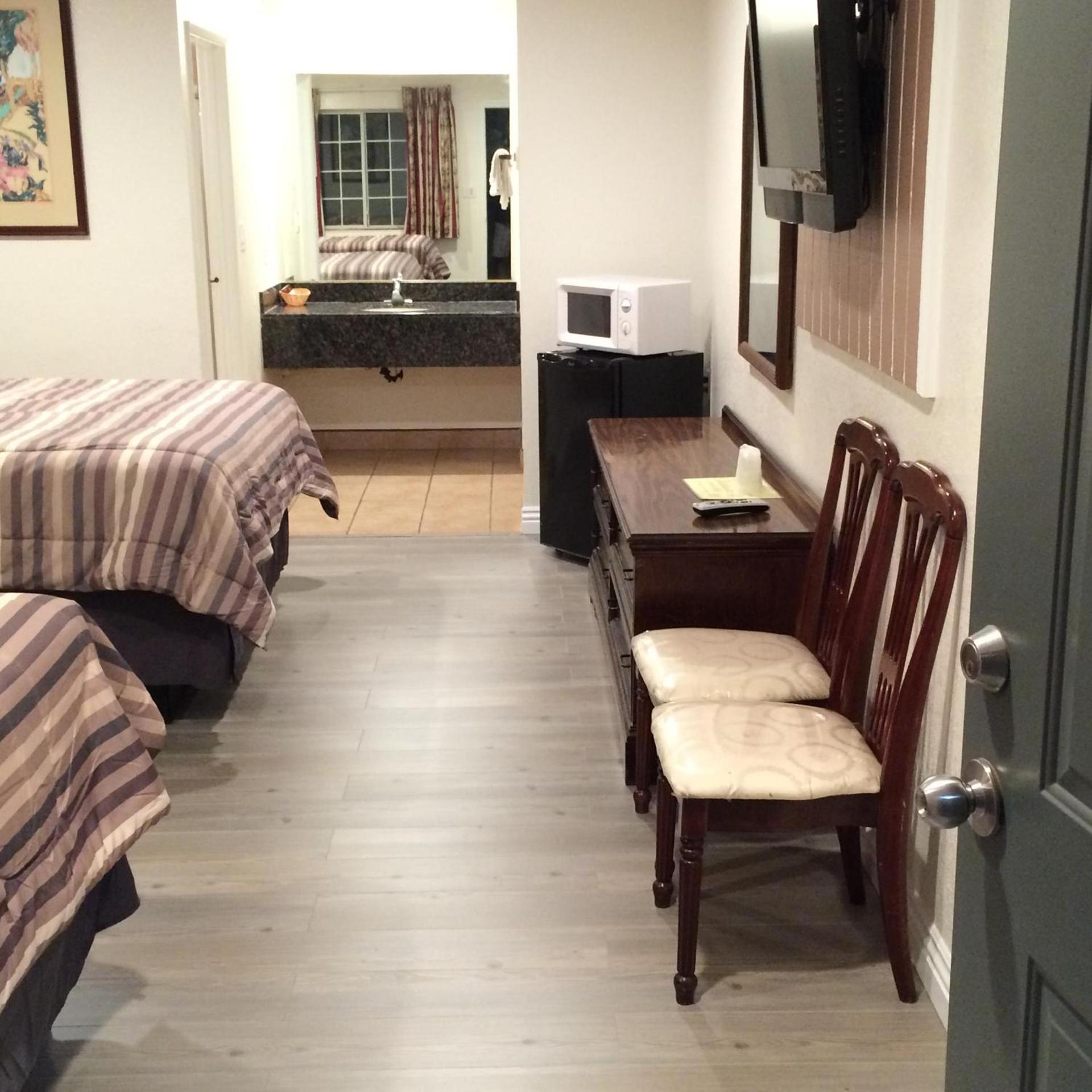 Royal Inn photo 21
