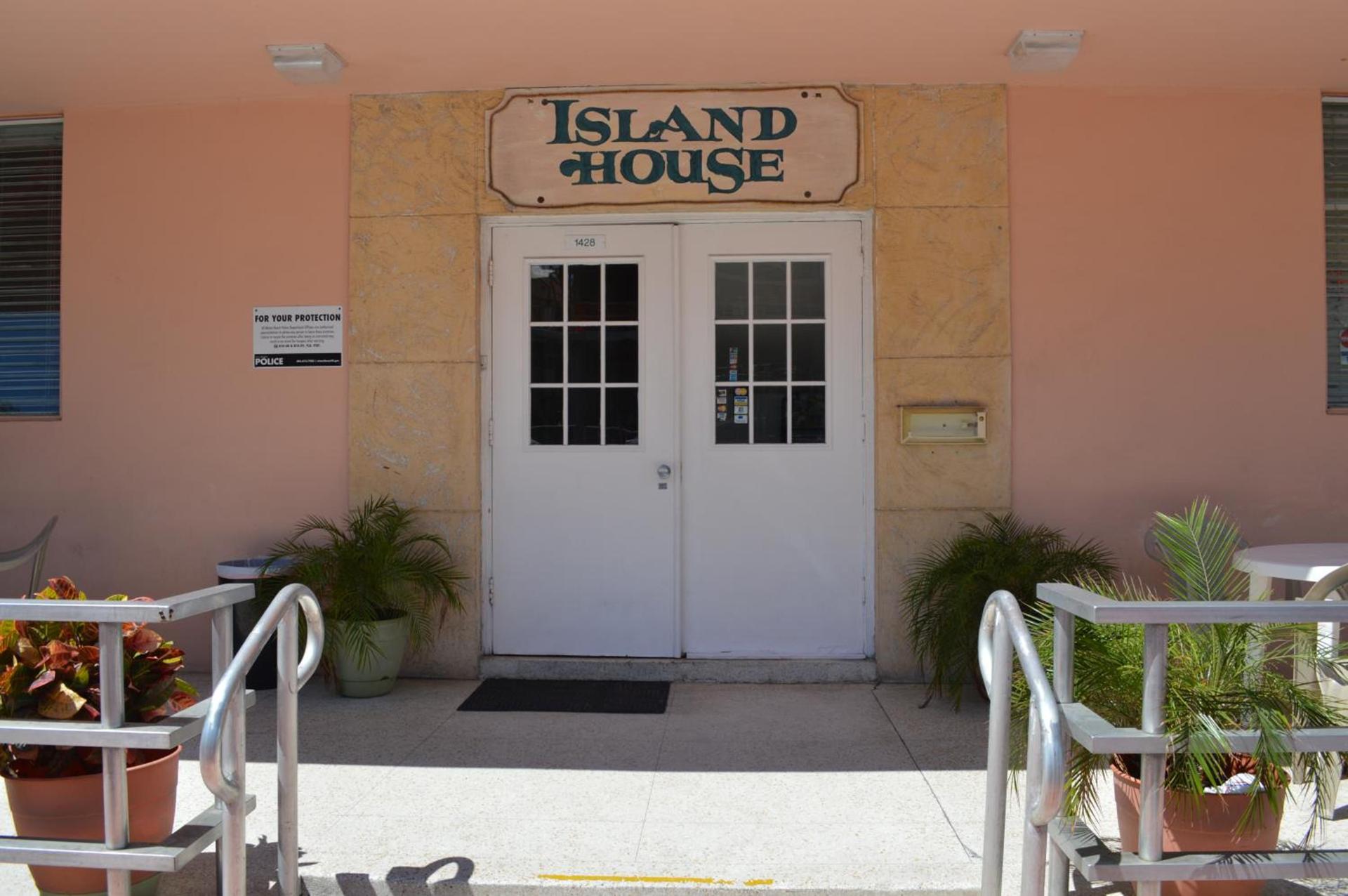 Island House South Beach photo 25