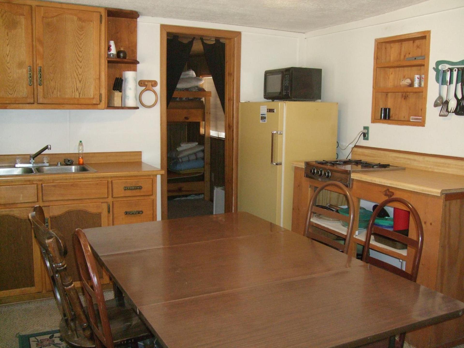 Sierra Bonita Cabins and RV Park photo 12