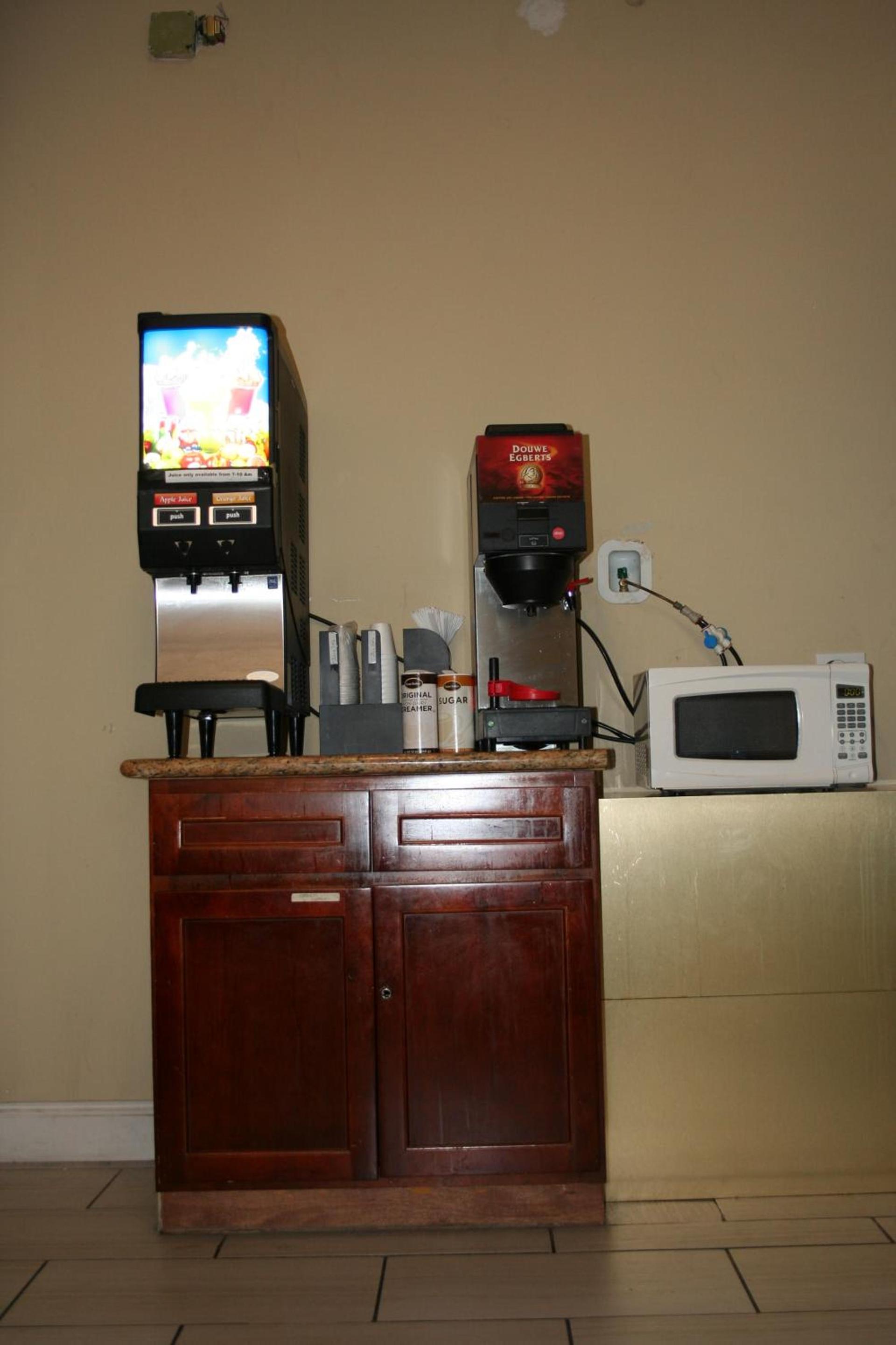 Europa Hotel photo 65