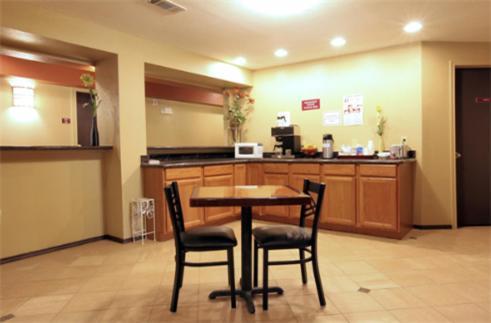 Americas Best Value Inn Caldwell photo 8
