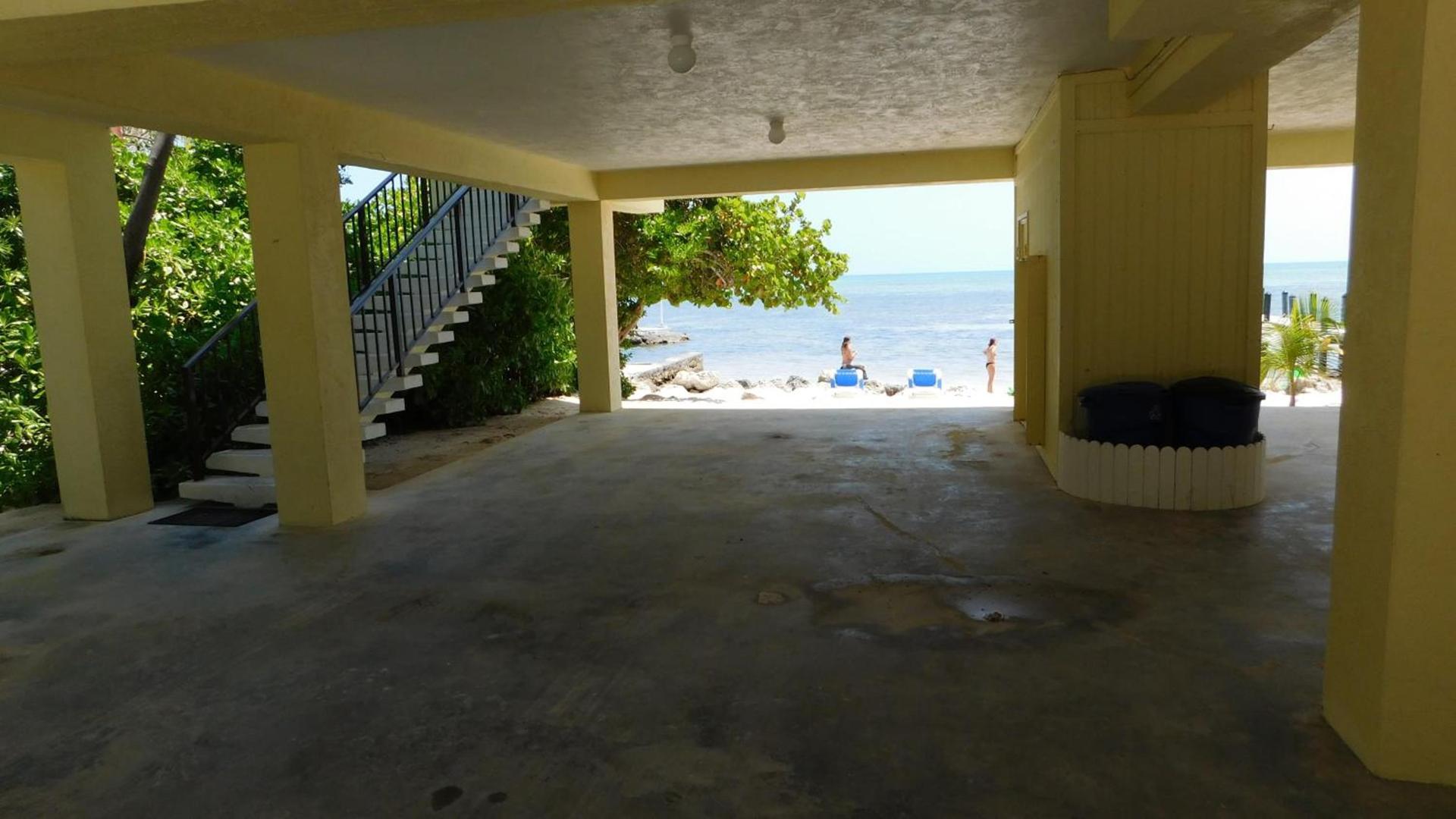 Pines & Palms Resort photo 53
