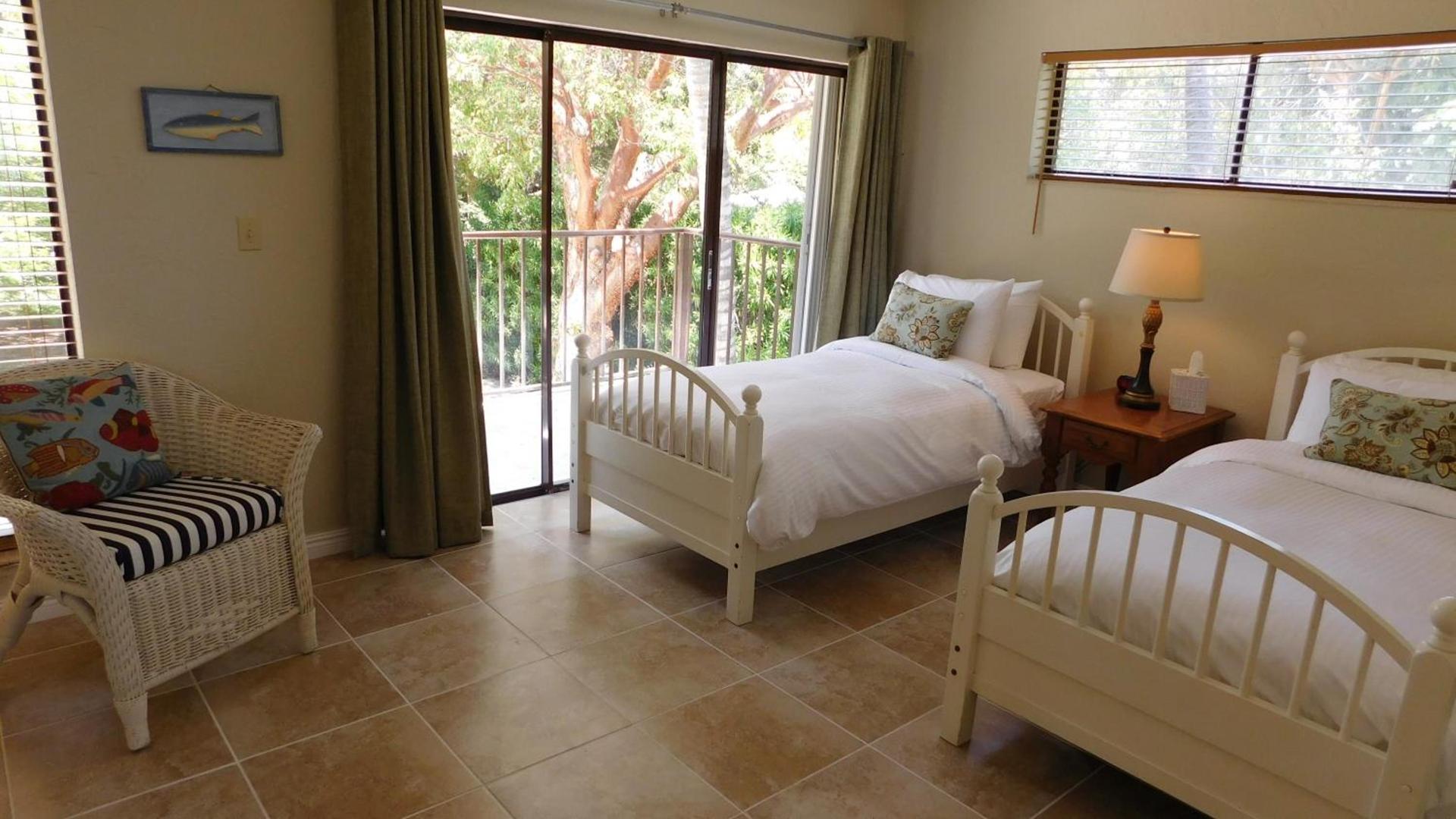 Pines & Palms Resort photo 56