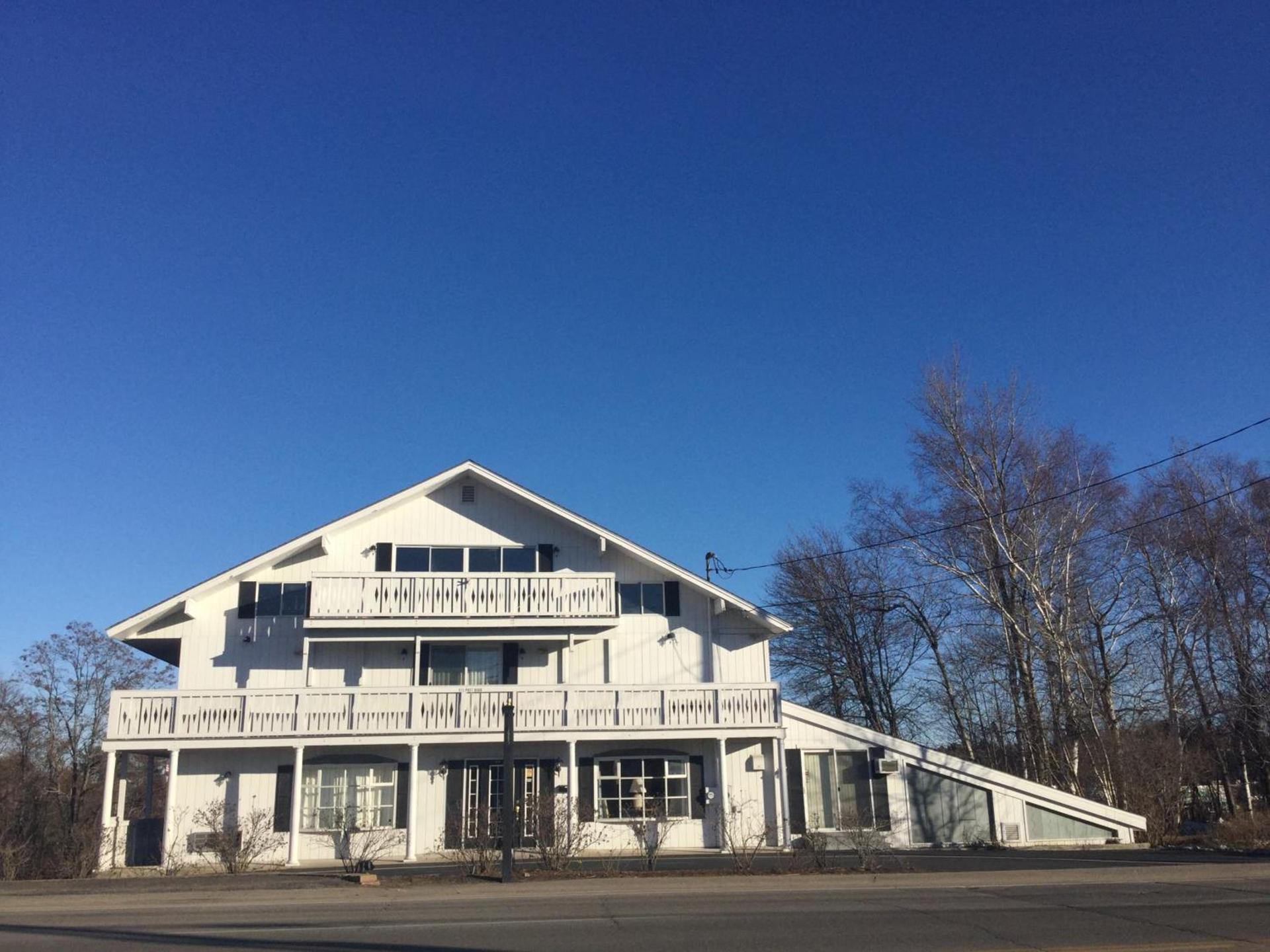 The Beach Rose Inn photo 8