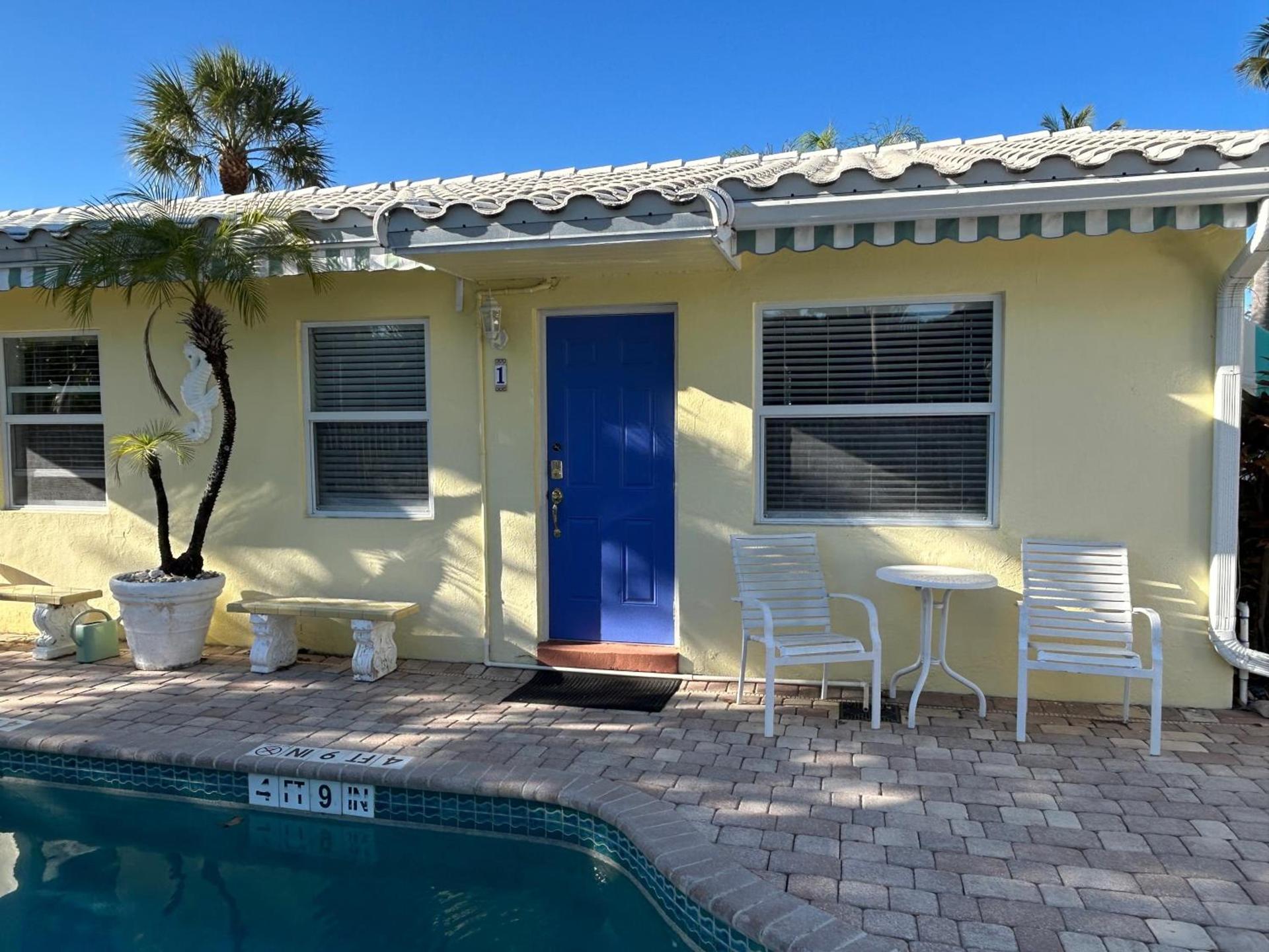 Bahama Beach Club Pompano - Fort Lauderdale - Charming and Cozy Studios & Apartments close to Beach with heated Pool photo 3