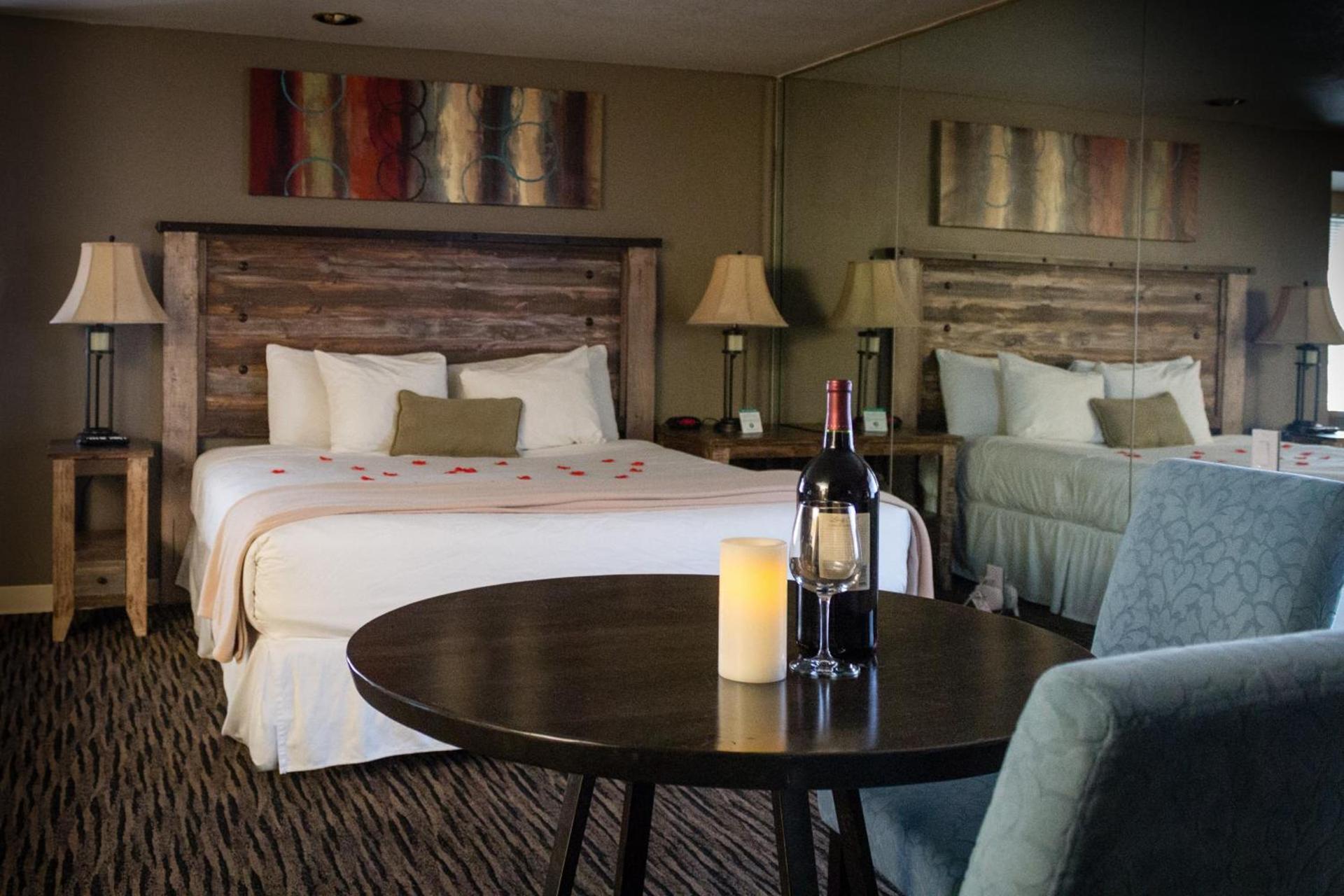 Postmarc Hotel and Spa Suites photo 39