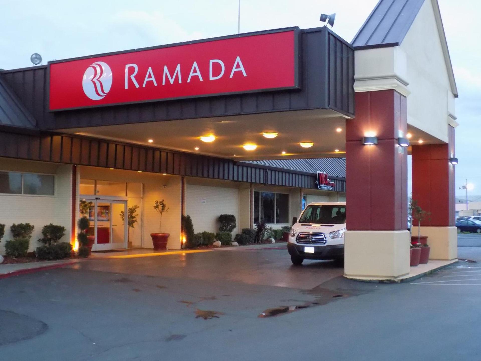 Ramada by Wyndham Sacramento photo 32