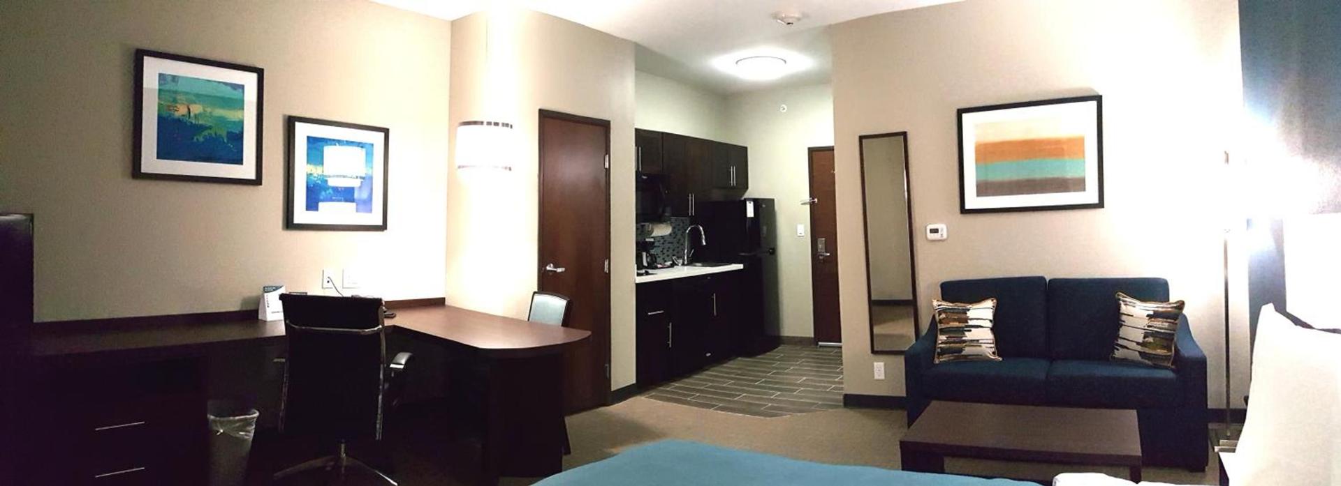 MainStay Suites Midland photo 20