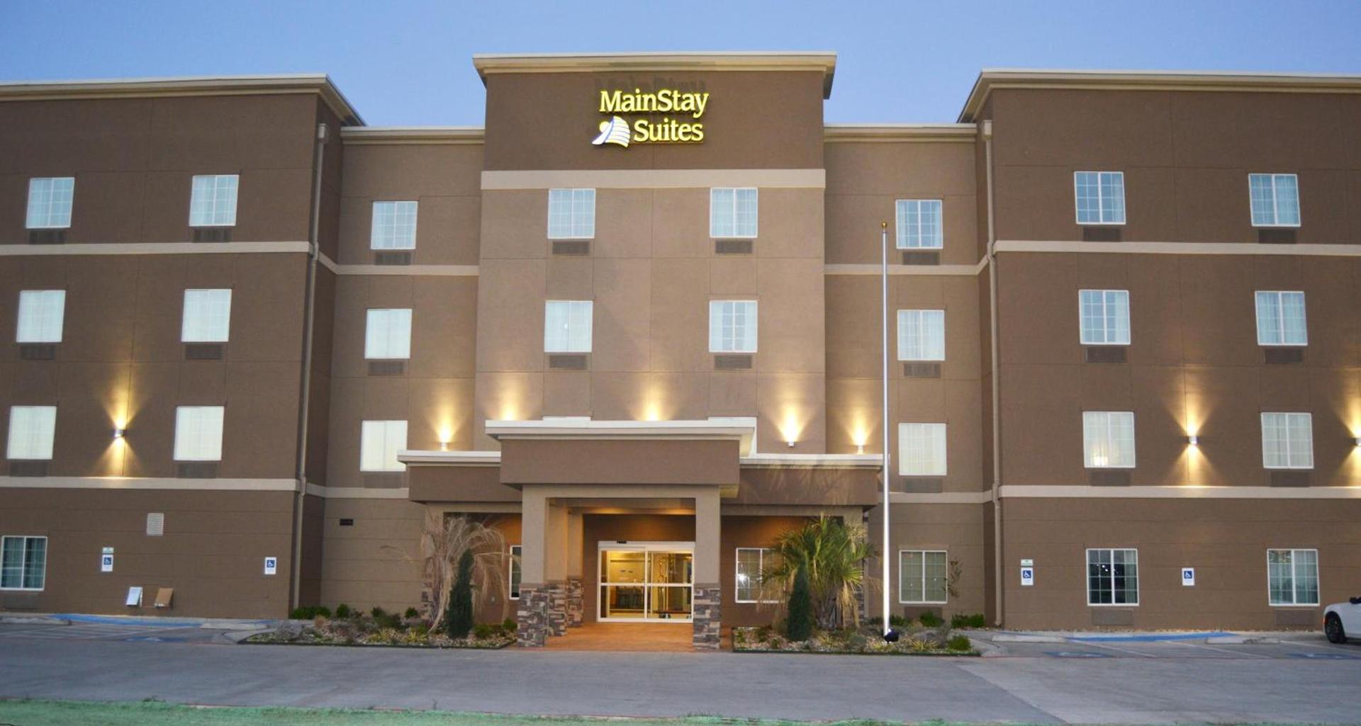 MainStay Suites Midland photo 1