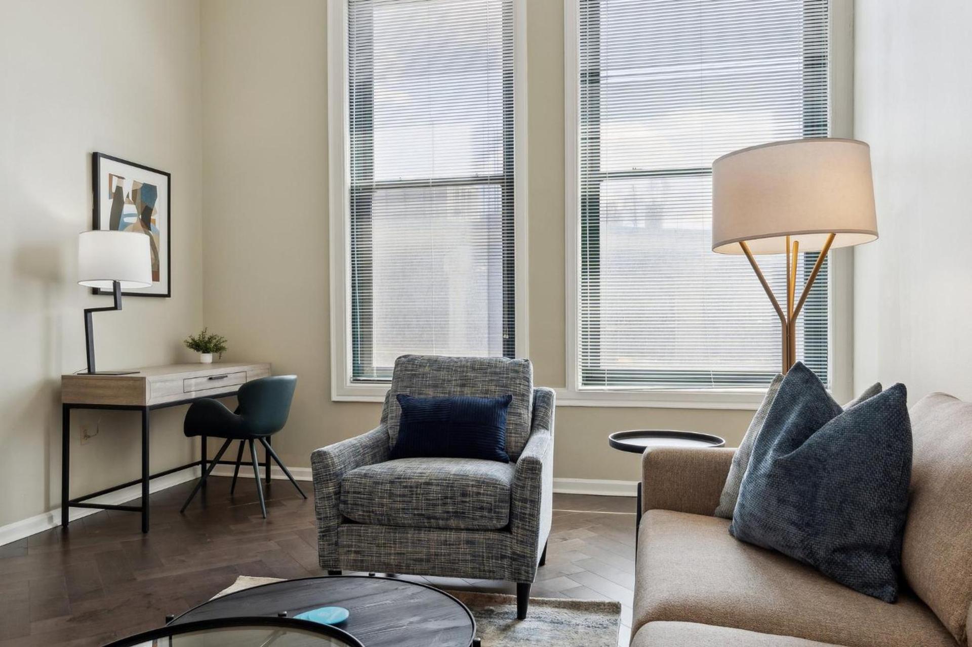 Placemakr Downtown Pittsburgh at The Pennsylvanian photo 41